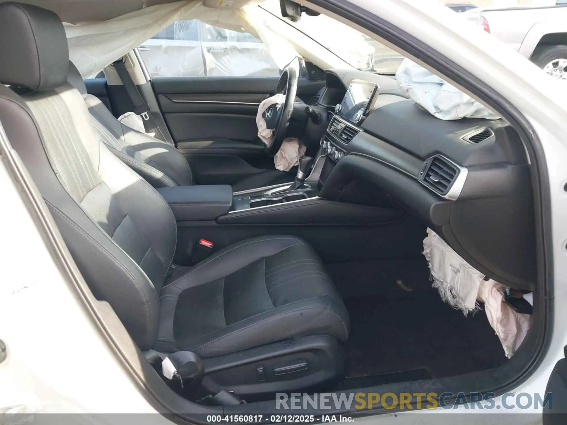 5 Photograph of a damaged car 1HGCV1F59LA036826 HONDA ACCORD 2020