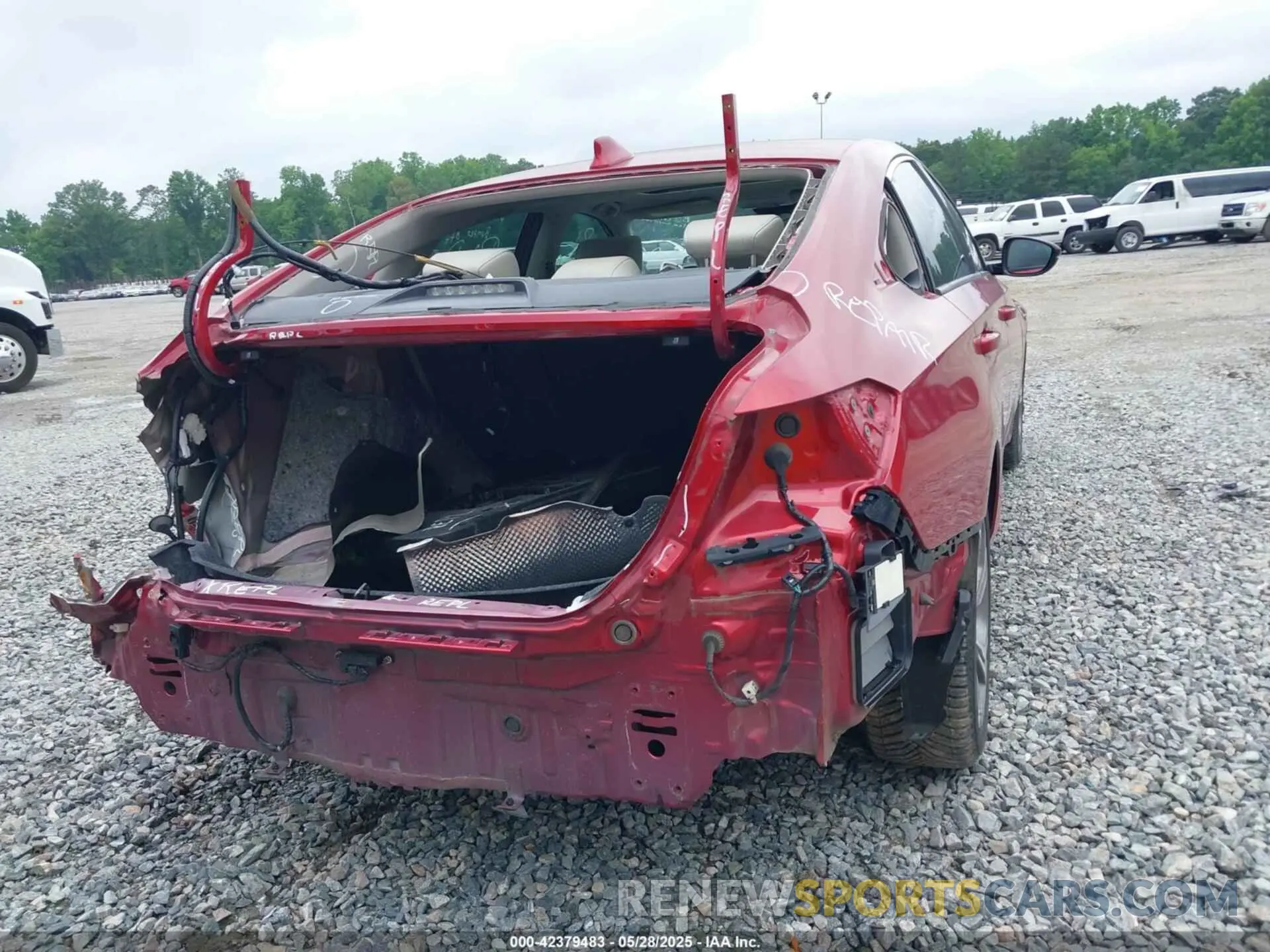 19 Photograph of a damaged car 1HGCV1F59LA127420 HONDA ACCORD 2020