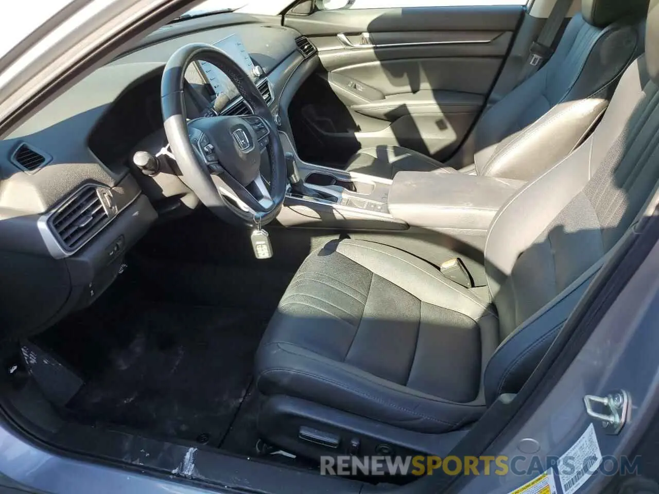 7 Photograph of a damaged car 1HGCV1F5XLA050797 HONDA ACCORD 2020