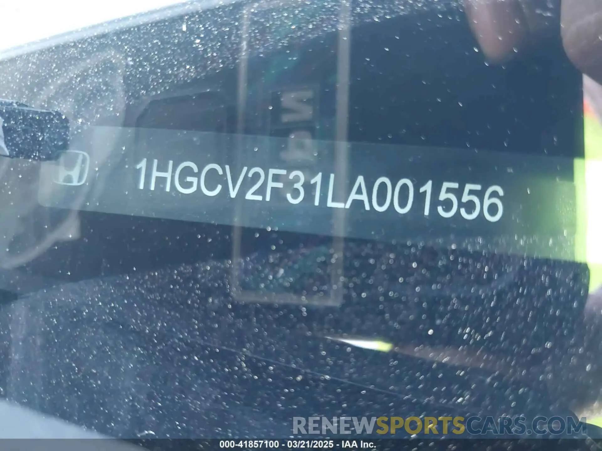 9 Photograph of a damaged car 1HGCV2F31LA001556 HONDA ACCORD 2020