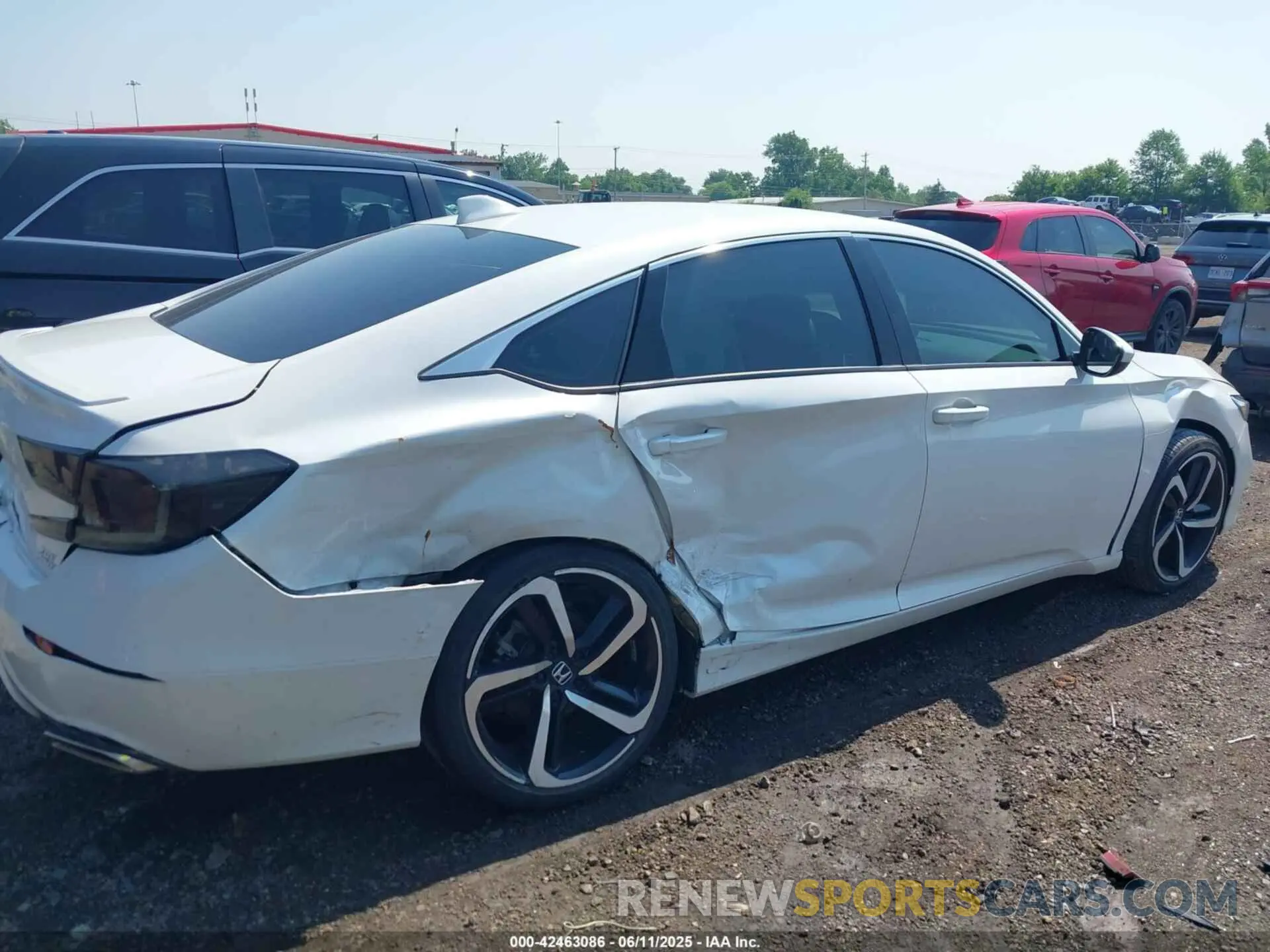 6 Photograph of a damaged car 1HGCV2F31LA027476 HONDA ACCORD 2020