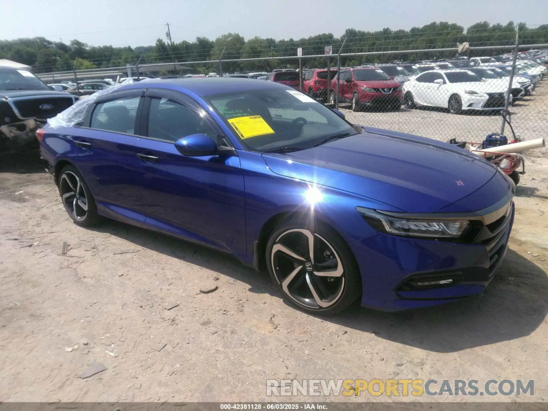1 Photograph of a damaged car 1HGCV2F31LA028661 HONDA ACCORD 2020
