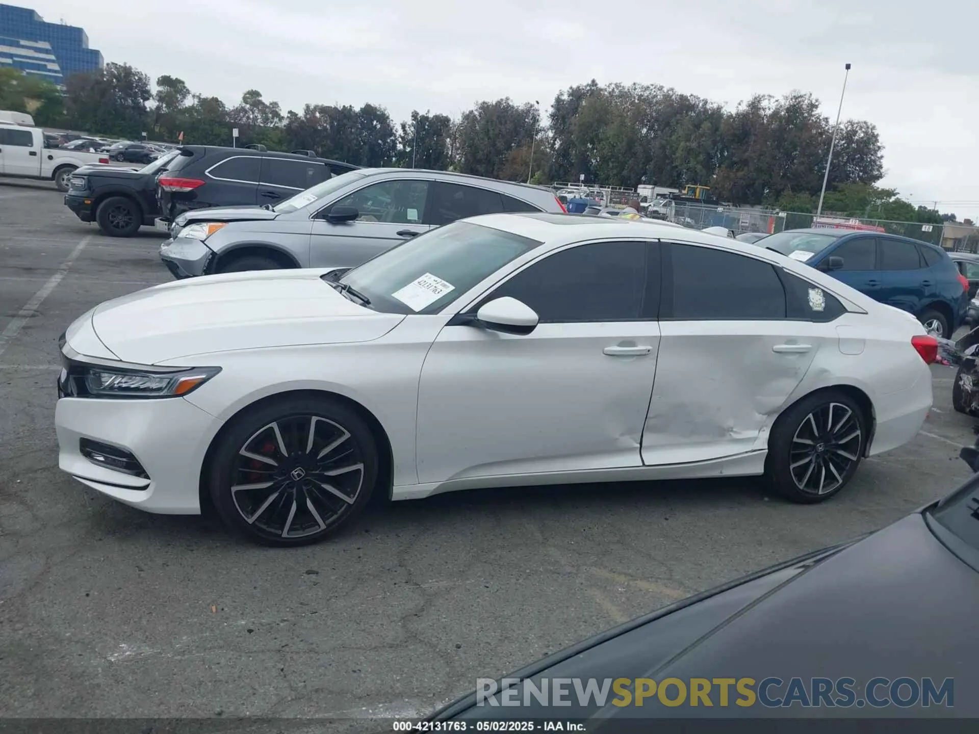 14 Photograph of a damaged car 1HGCV2F32LA020309 HONDA ACCORD 2020