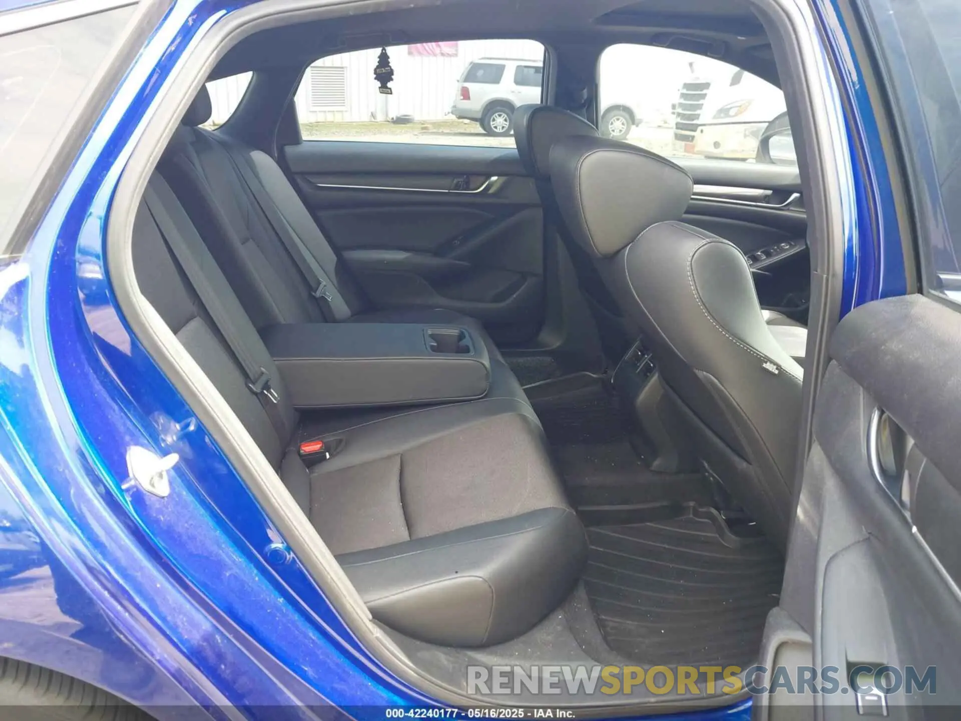 8 Photograph of a damaged car 1HGCV2F34LA002488 HONDA ACCORD 2020