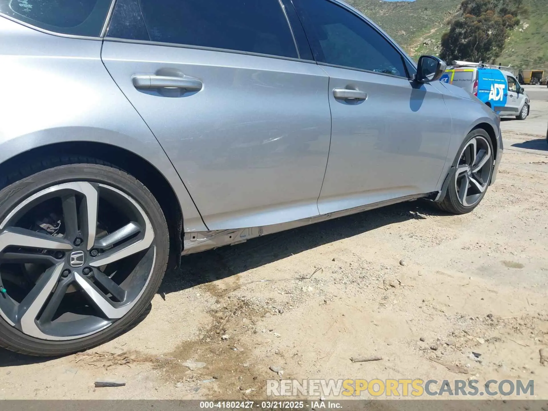 18 Photograph of a damaged car 1HGCV2F34LA016696 HONDA ACCORD 2020
