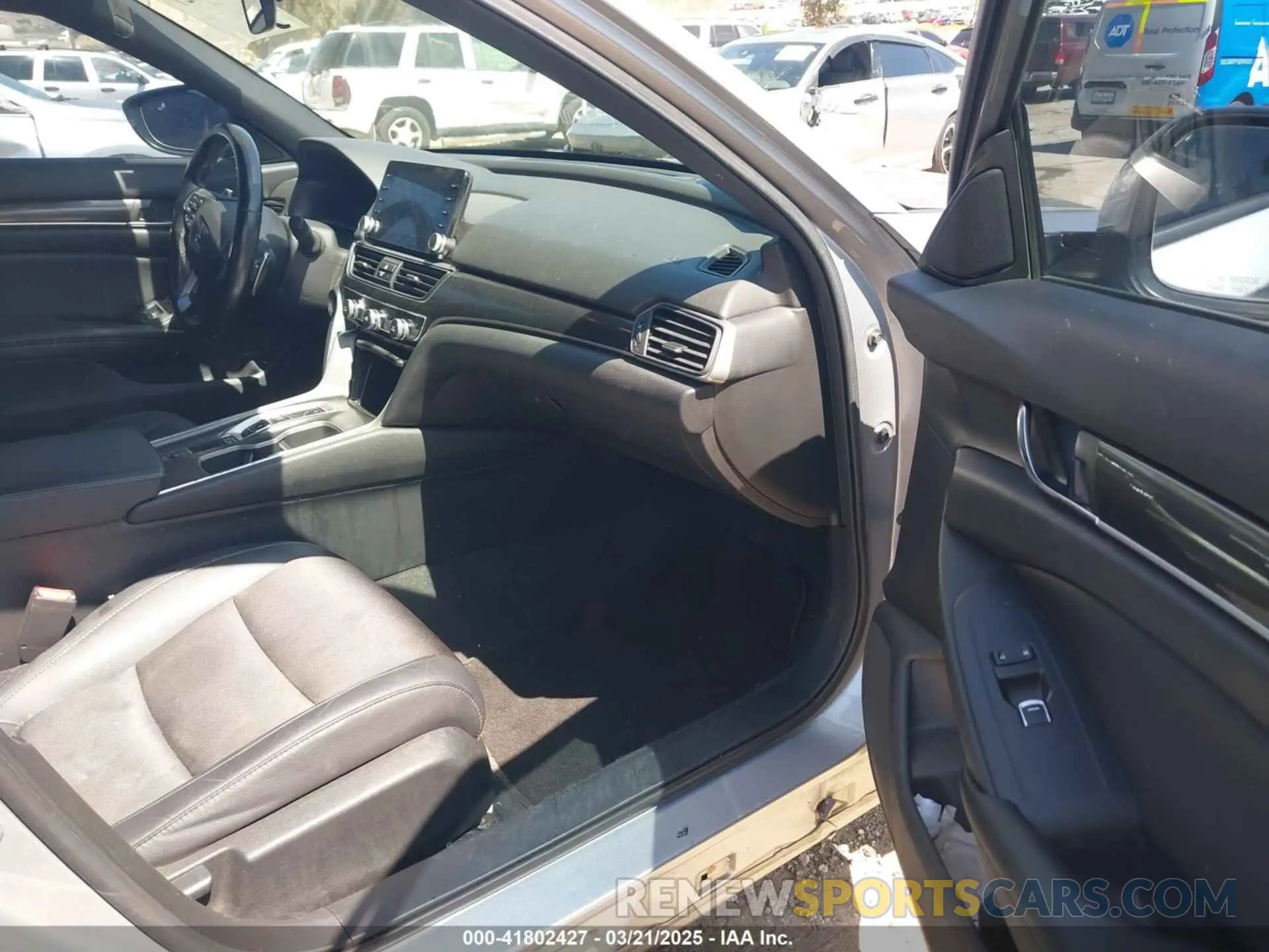 5 Photograph of a damaged car 1HGCV2F34LA016696 HONDA ACCORD 2020