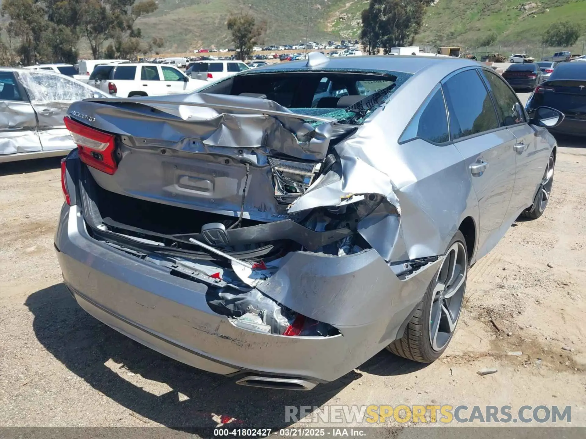 6 Photograph of a damaged car 1HGCV2F34LA016696 HONDA ACCORD 2020