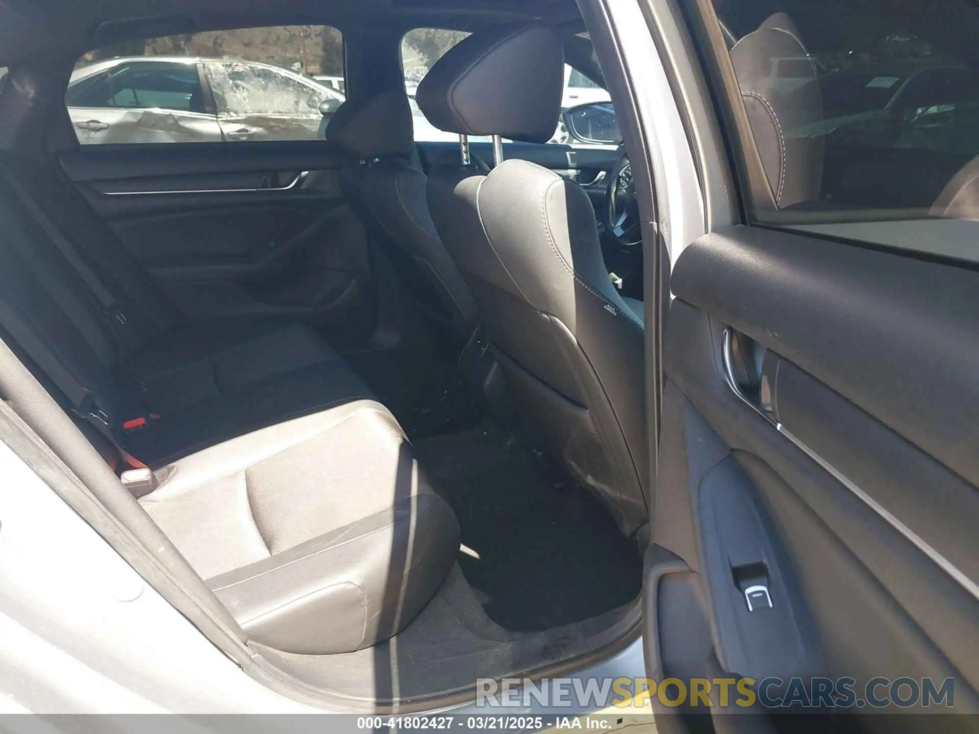 8 Photograph of a damaged car 1HGCV2F34LA016696 HONDA ACCORD 2020