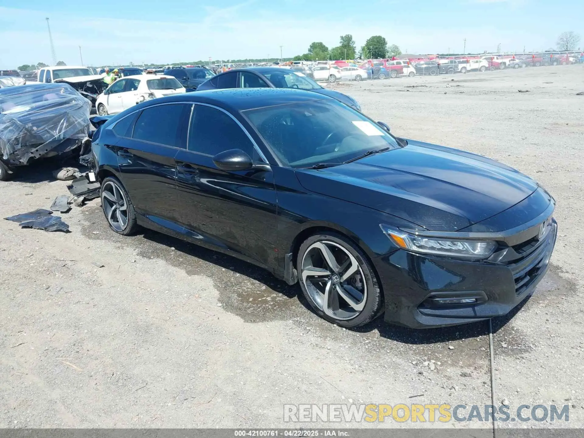 1 Photograph of a damaged car 1HGCV2F35LA031319 HONDA ACCORD 2020