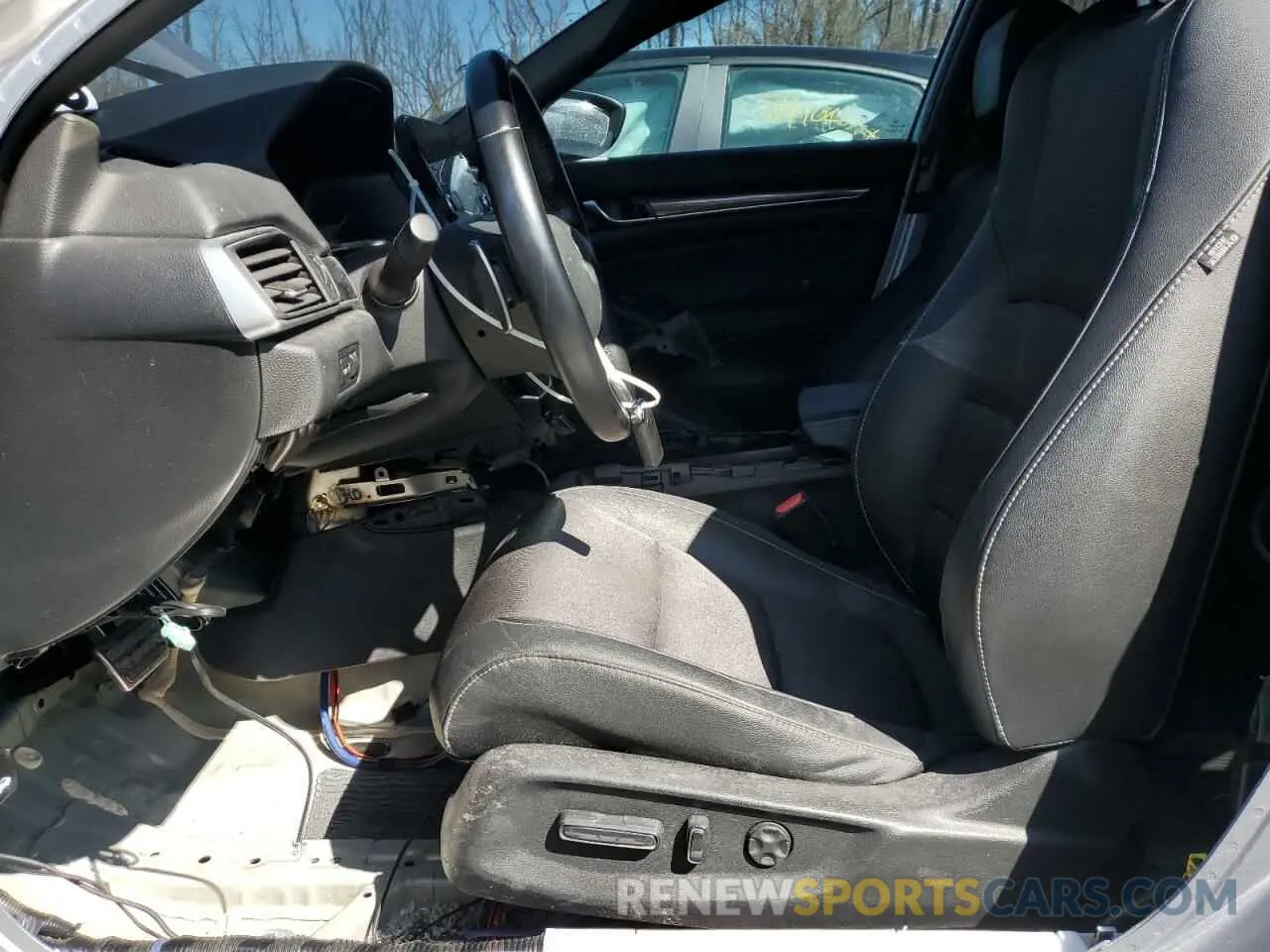 7 Photograph of a damaged car 1HGCV2F36LA005098 HONDA ACCORD 2020