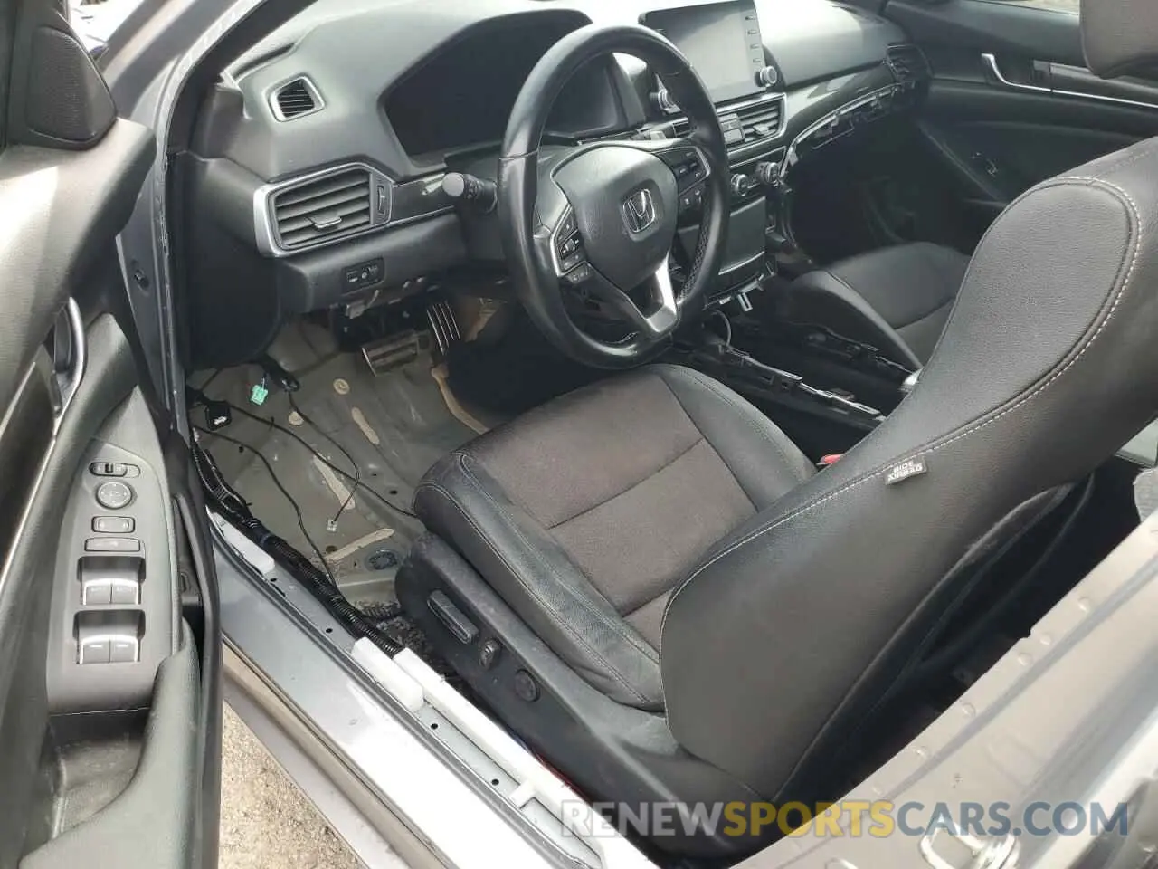8 Photograph of a damaged car 1HGCV2F36LA005098 HONDA ACCORD 2020