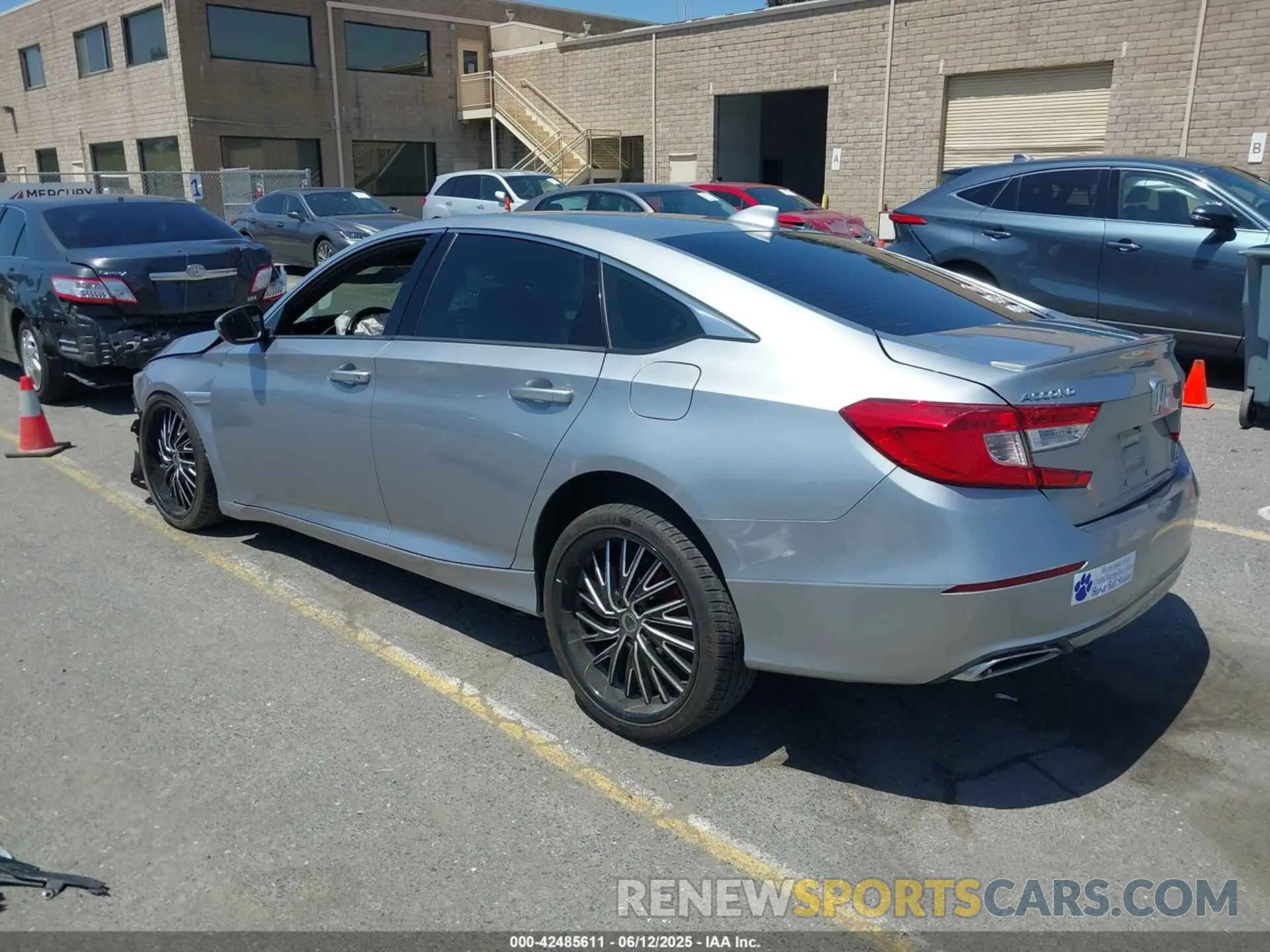 3 Photograph of a damaged car 1HGCV2F36LA016277 HONDA ACCORD 2020