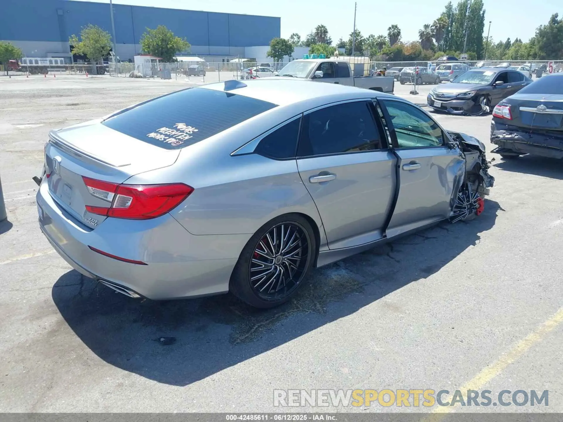 4 Photograph of a damaged car 1HGCV2F36LA016277 HONDA ACCORD 2020