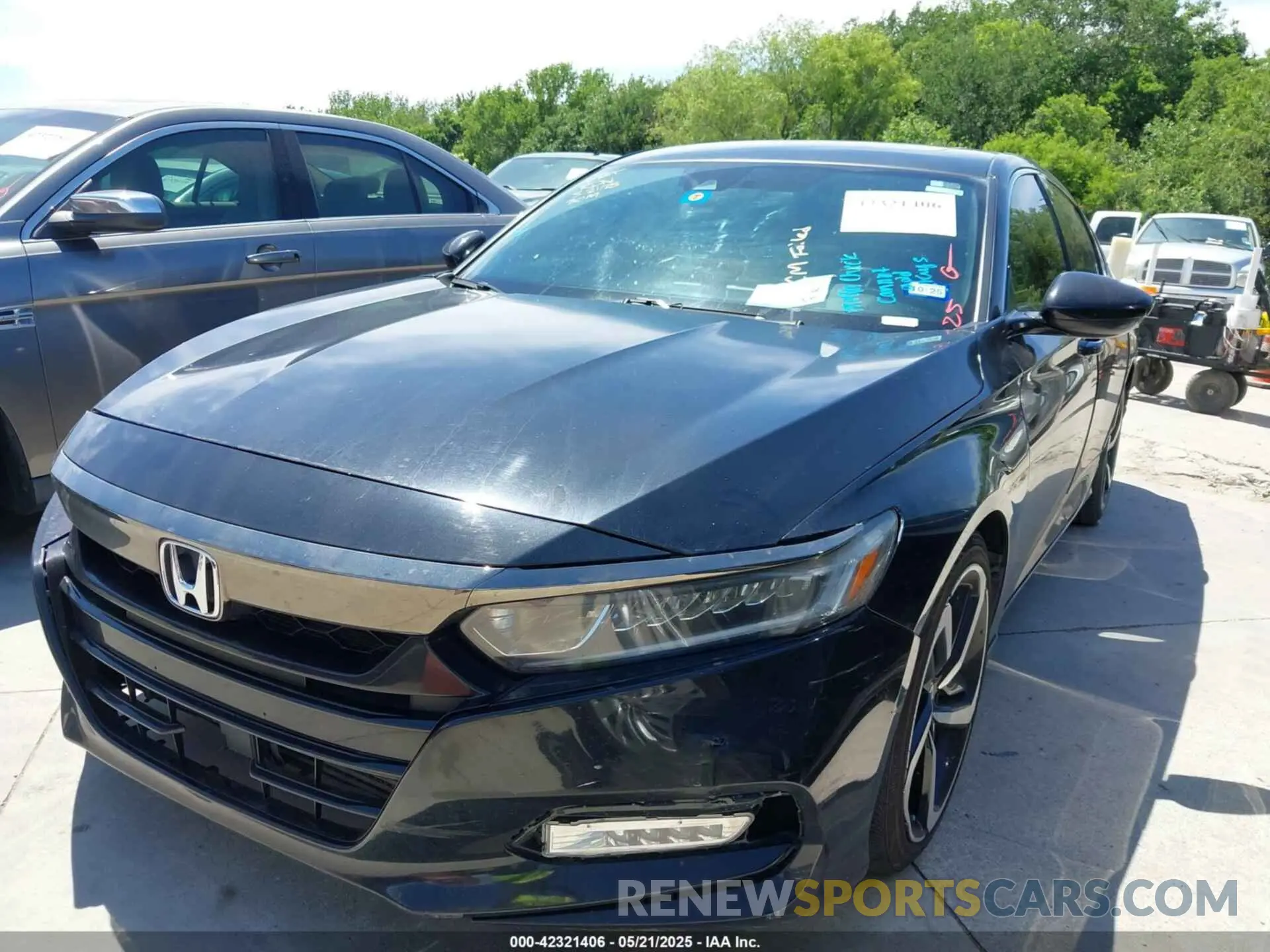 6 Photograph of a damaged car 1HGCV2F36LA019597 HONDA ACCORD 2020