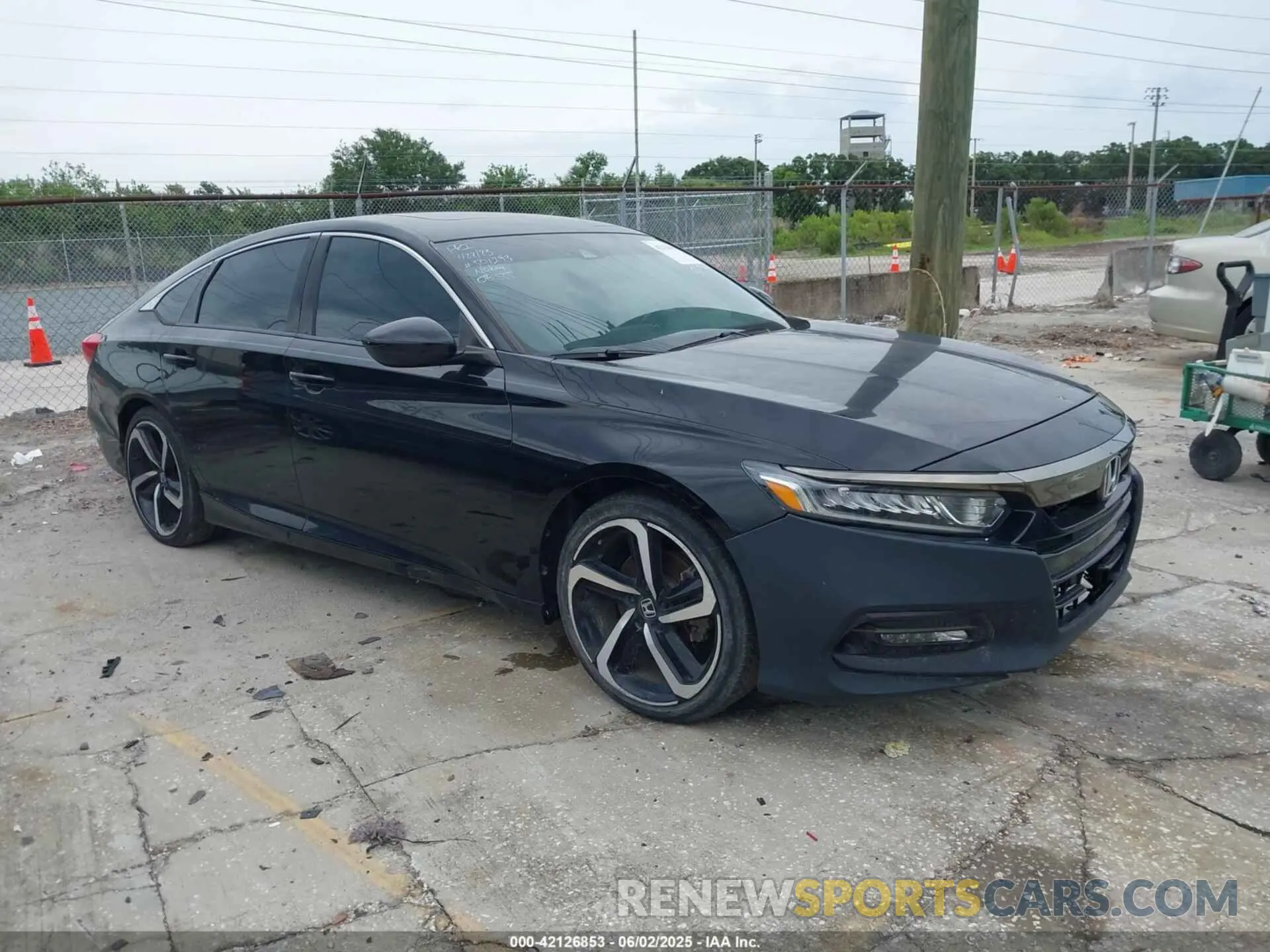 1 Photograph of a damaged car 1HGCV2F37LA001321 HONDA ACCORD 2020