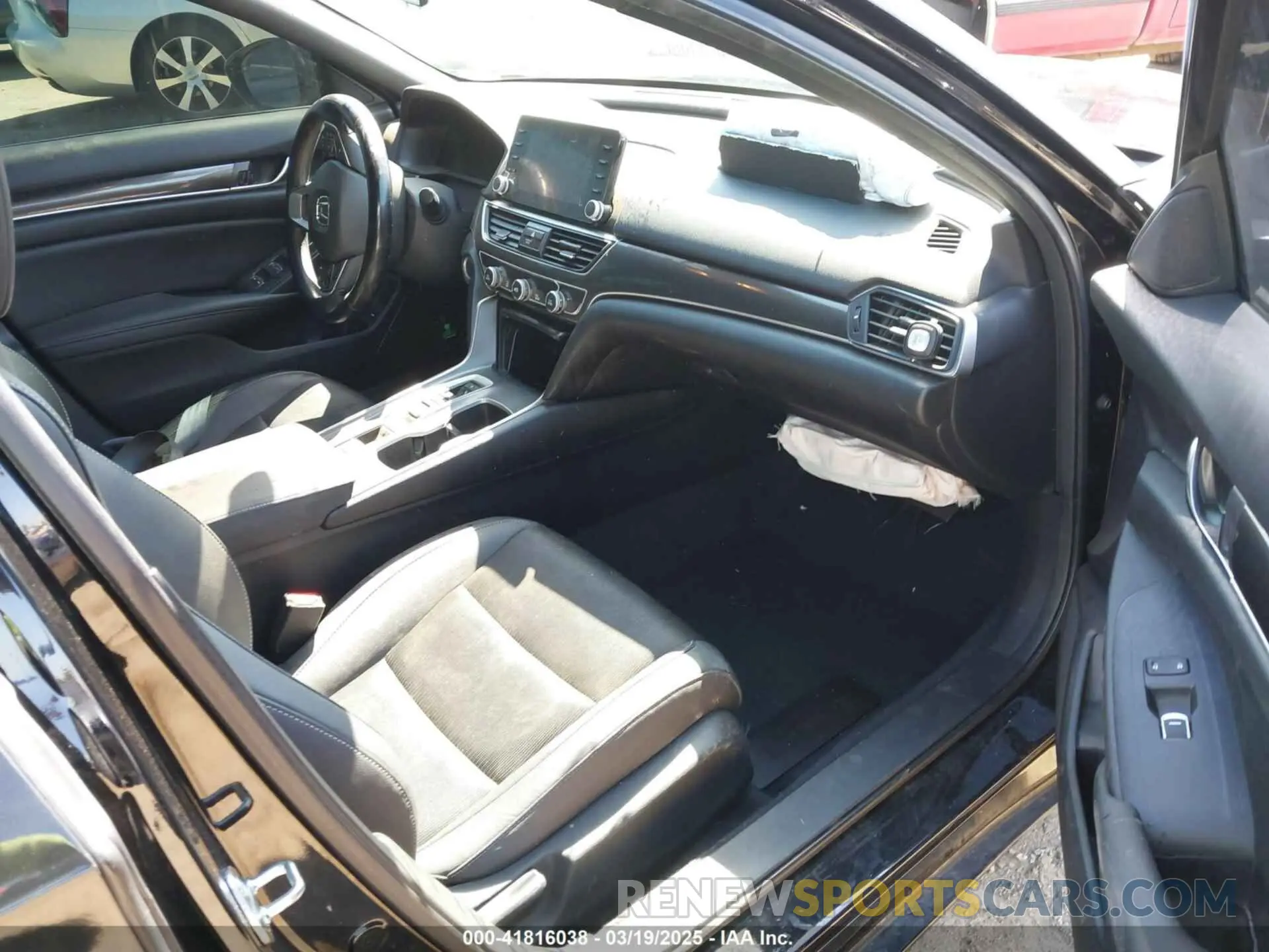 5 Photograph of a damaged car 1HGCV2F37LA018409 HONDA ACCORD 2020