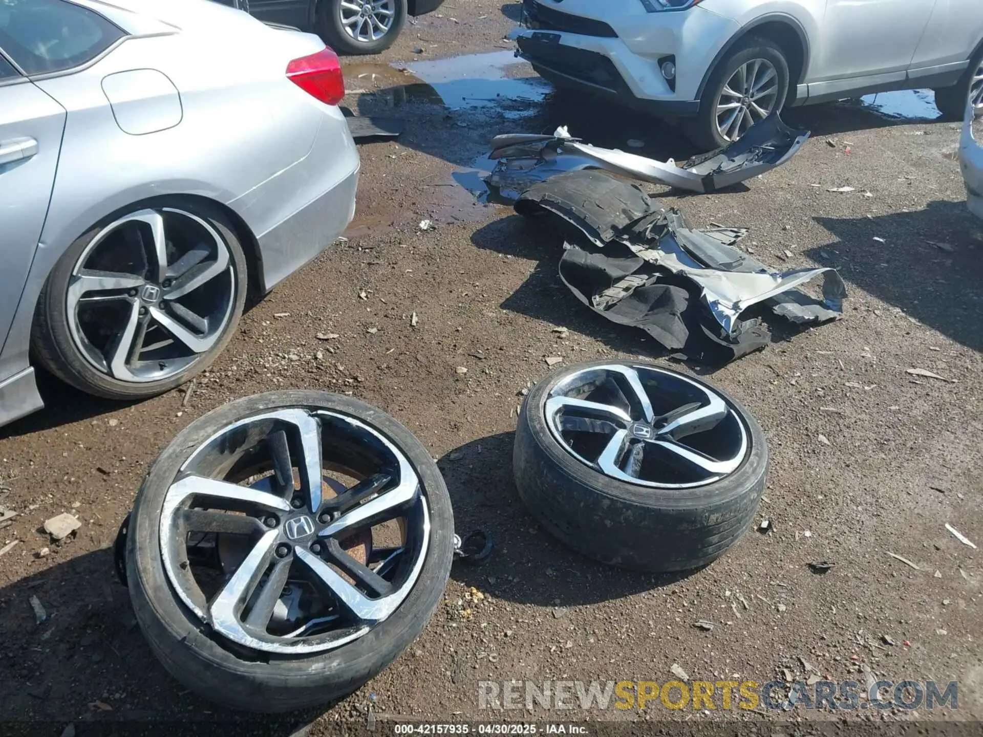 12 Photograph of a damaged car 1HGCV2F38LA001554 HONDA ACCORD 2020