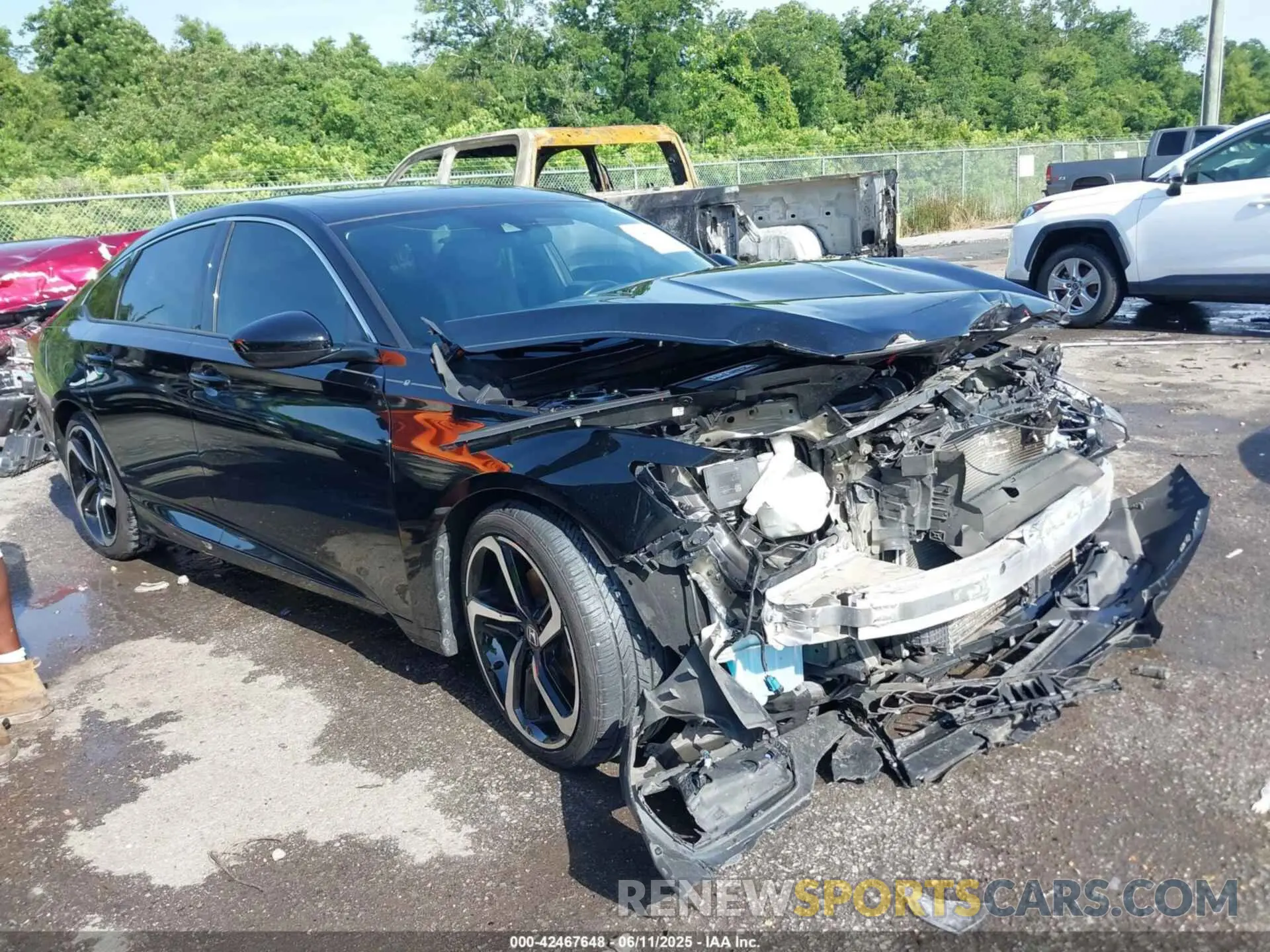 1 Photograph of a damaged car 1HGCV2F38LA002221 HONDA ACCORD 2020