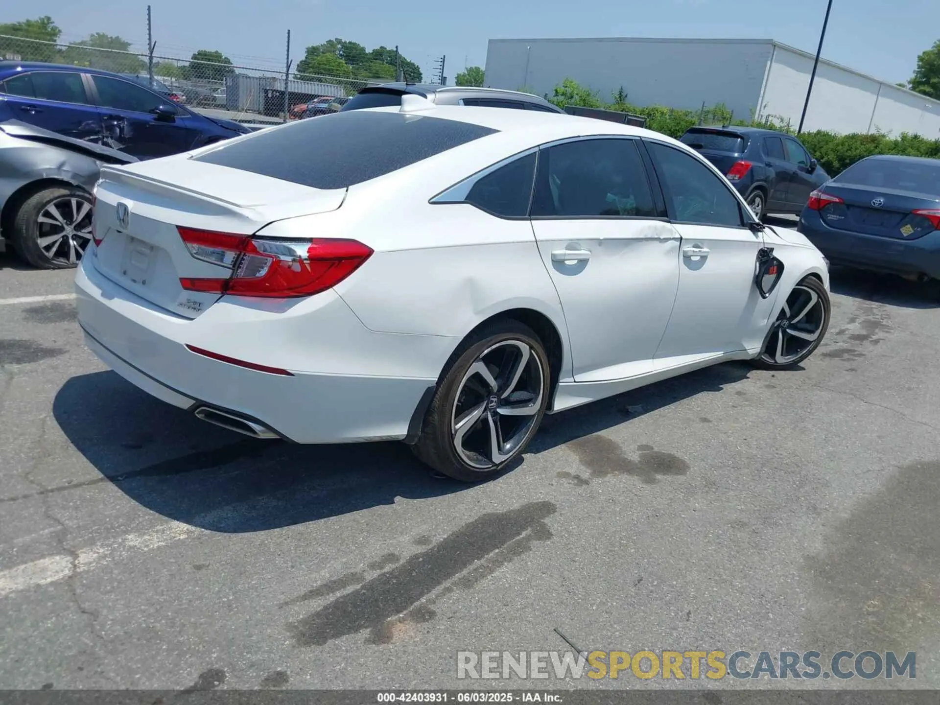 4 Photograph of a damaged car 1HGCV2F38LA007709 HONDA ACCORD 2020