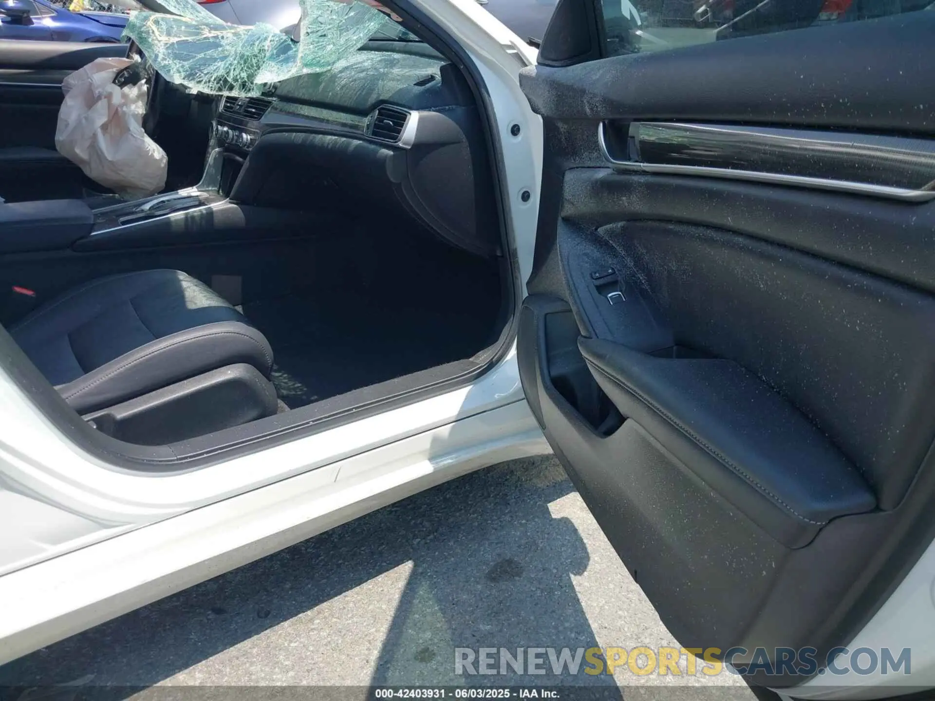 5 Photograph of a damaged car 1HGCV2F38LA007709 HONDA ACCORD 2020