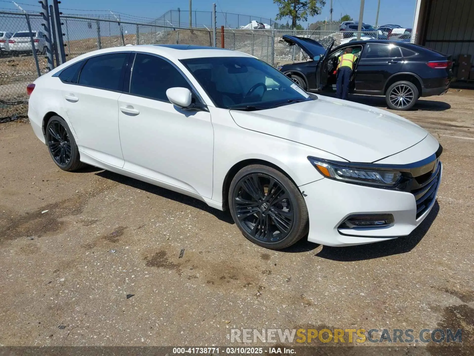 1 Photograph of a damaged car 1HGCV2F38LA008259 HONDA ACCORD 2020