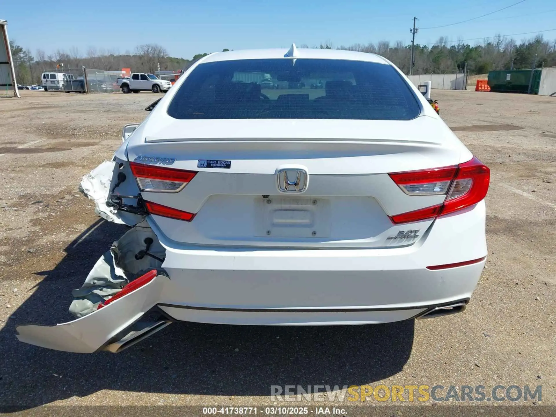 17 Photograph of a damaged car 1HGCV2F38LA008259 HONDA ACCORD 2020