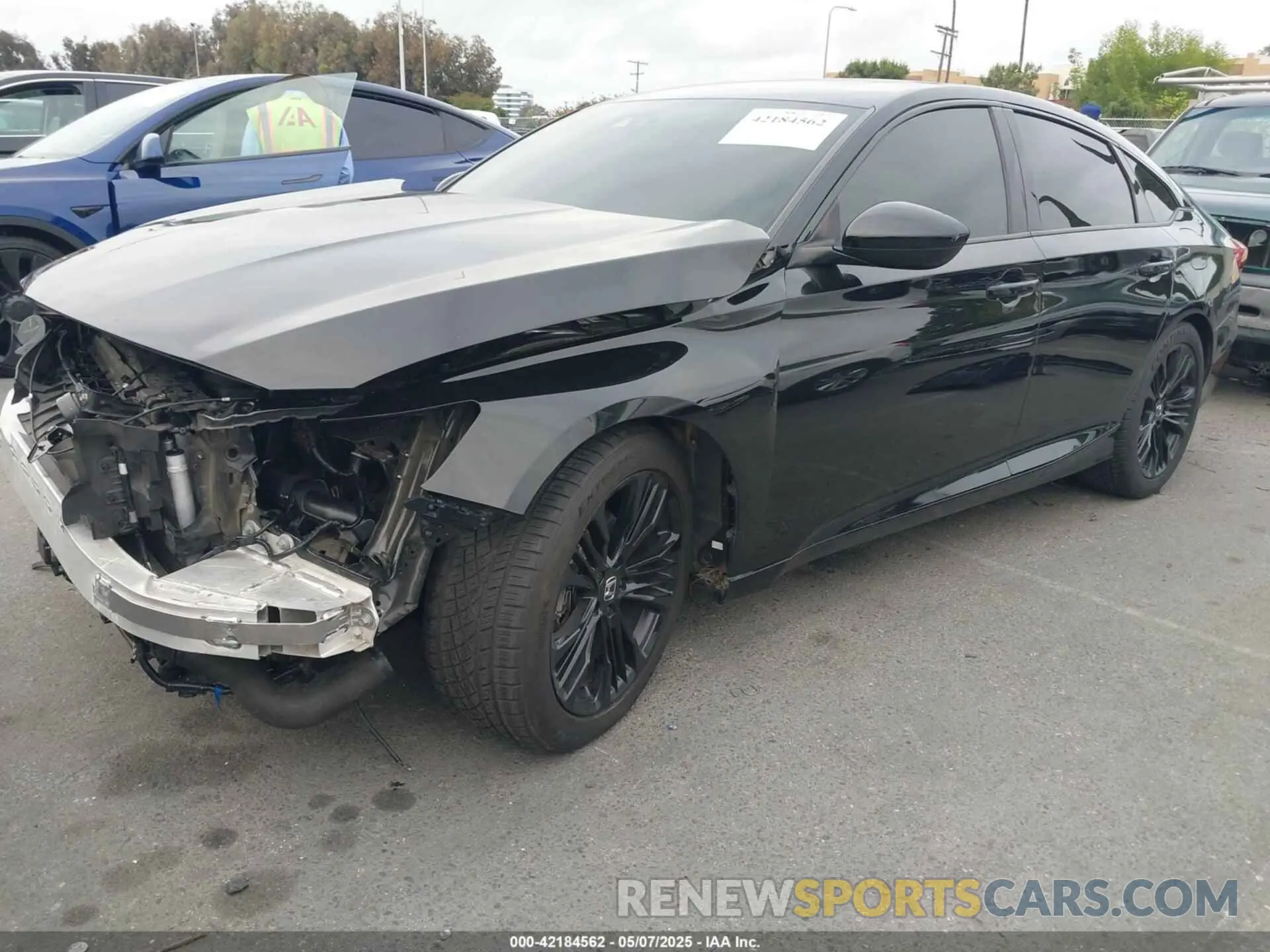 2 Photograph of a damaged car 1HGCV2F38LA012425 HONDA ACCORD 2020