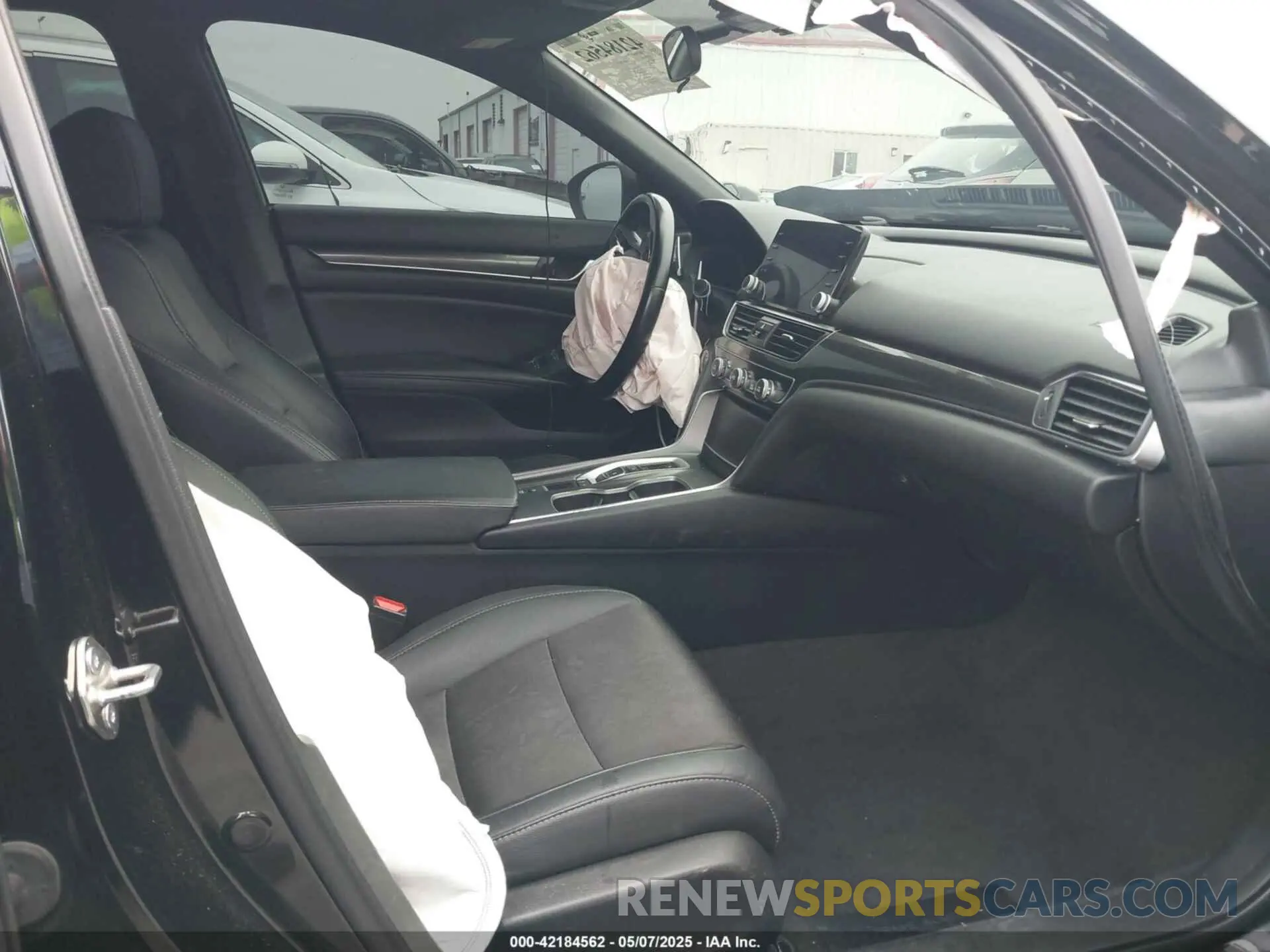 5 Photograph of a damaged car 1HGCV2F38LA012425 HONDA ACCORD 2020