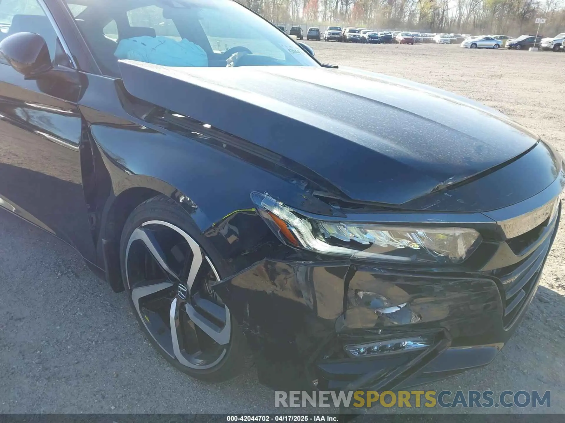 6 Photograph of a damaged car 1HGCV2F38LA027328 HONDA ACCORD 2020