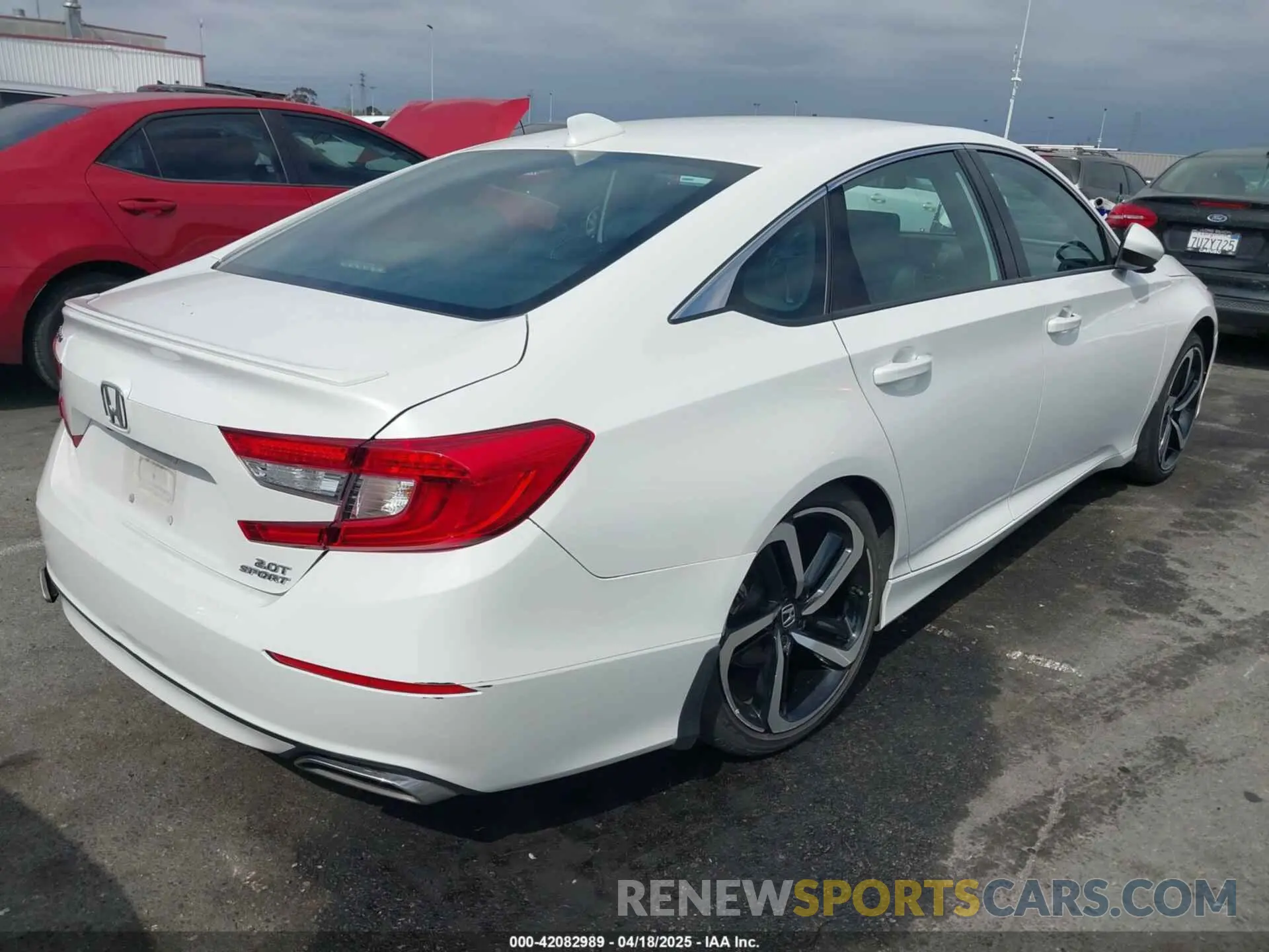 4 Photograph of a damaged car 1HGCV2F38LA030407 HONDA ACCORD 2020