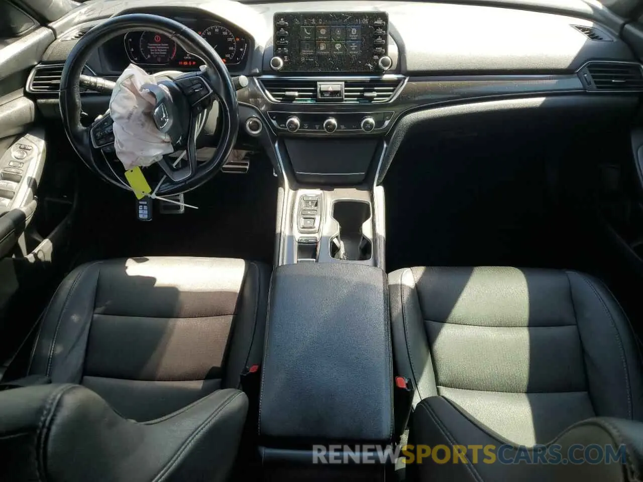 8 Photograph of a damaged car 1HGCV2F39LA009260 HONDA ACCORD 2020