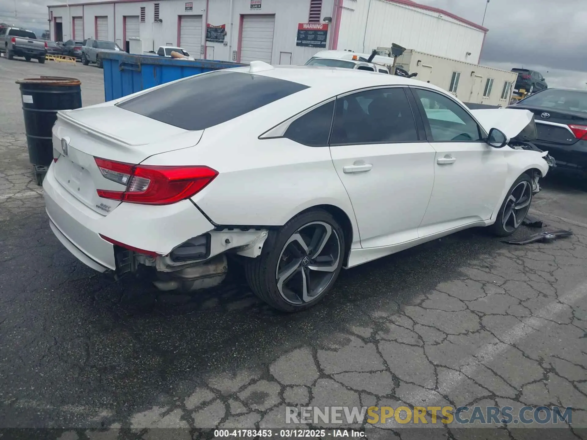 4 Photograph of a damaged car 1HGCV2F39LA012708 HONDA ACCORD 2020