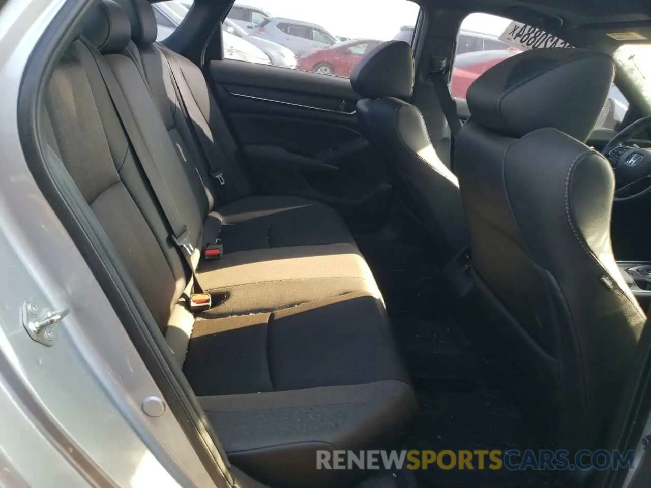 10 Photograph of a damaged car 1HGCV2F39LA029668 HONDA ACCORD 2020