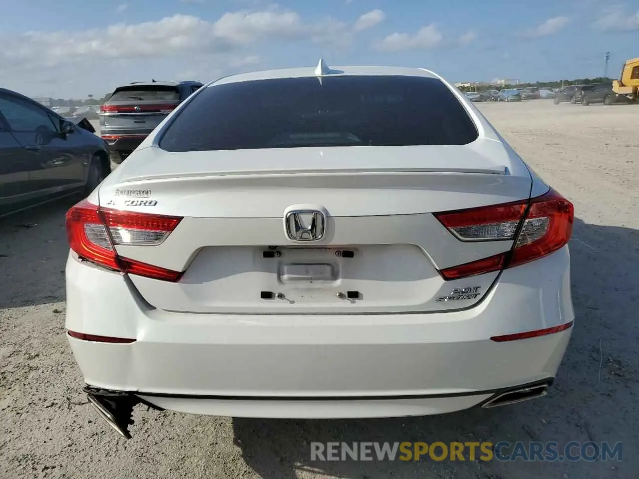 6 Photograph of a damaged car 1HGCV2F3XLA002043 HONDA ACCORD 2020