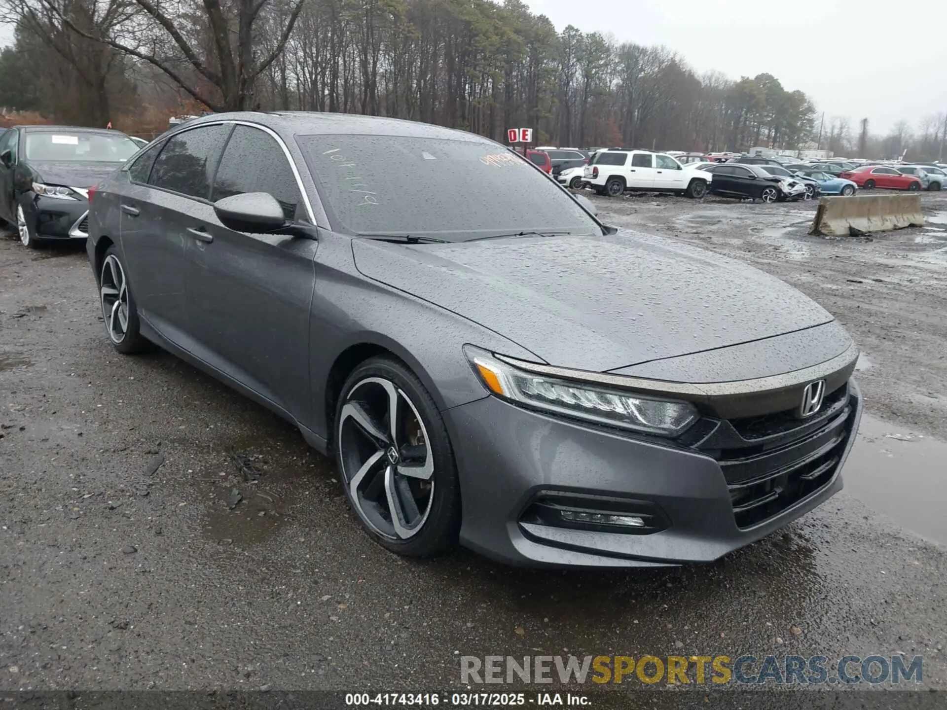 1 Photograph of a damaged car 1HGCV2F3XLA005704 HONDA ACCORD 2020
