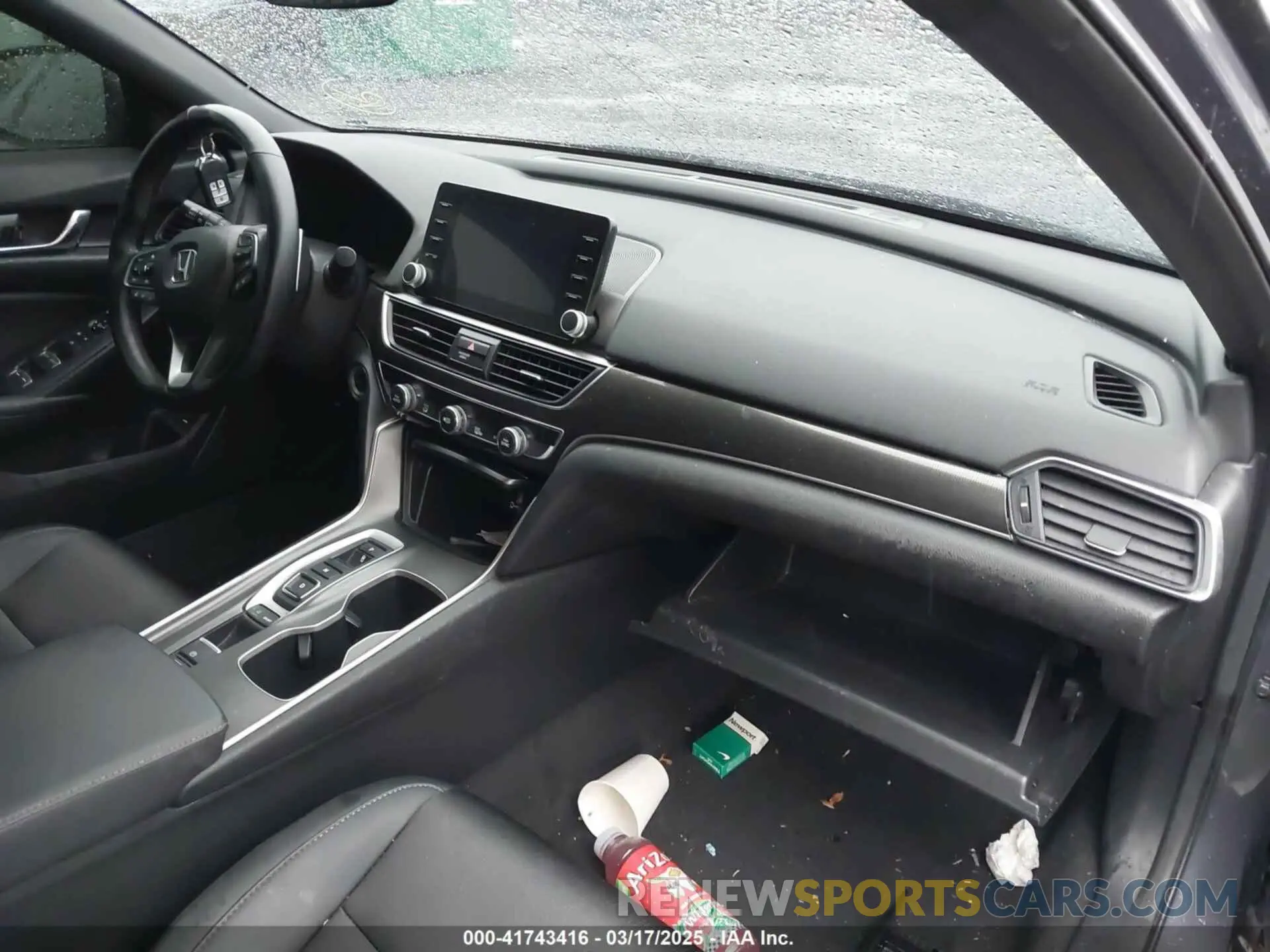 5 Photograph of a damaged car 1HGCV2F3XLA005704 HONDA ACCORD 2020