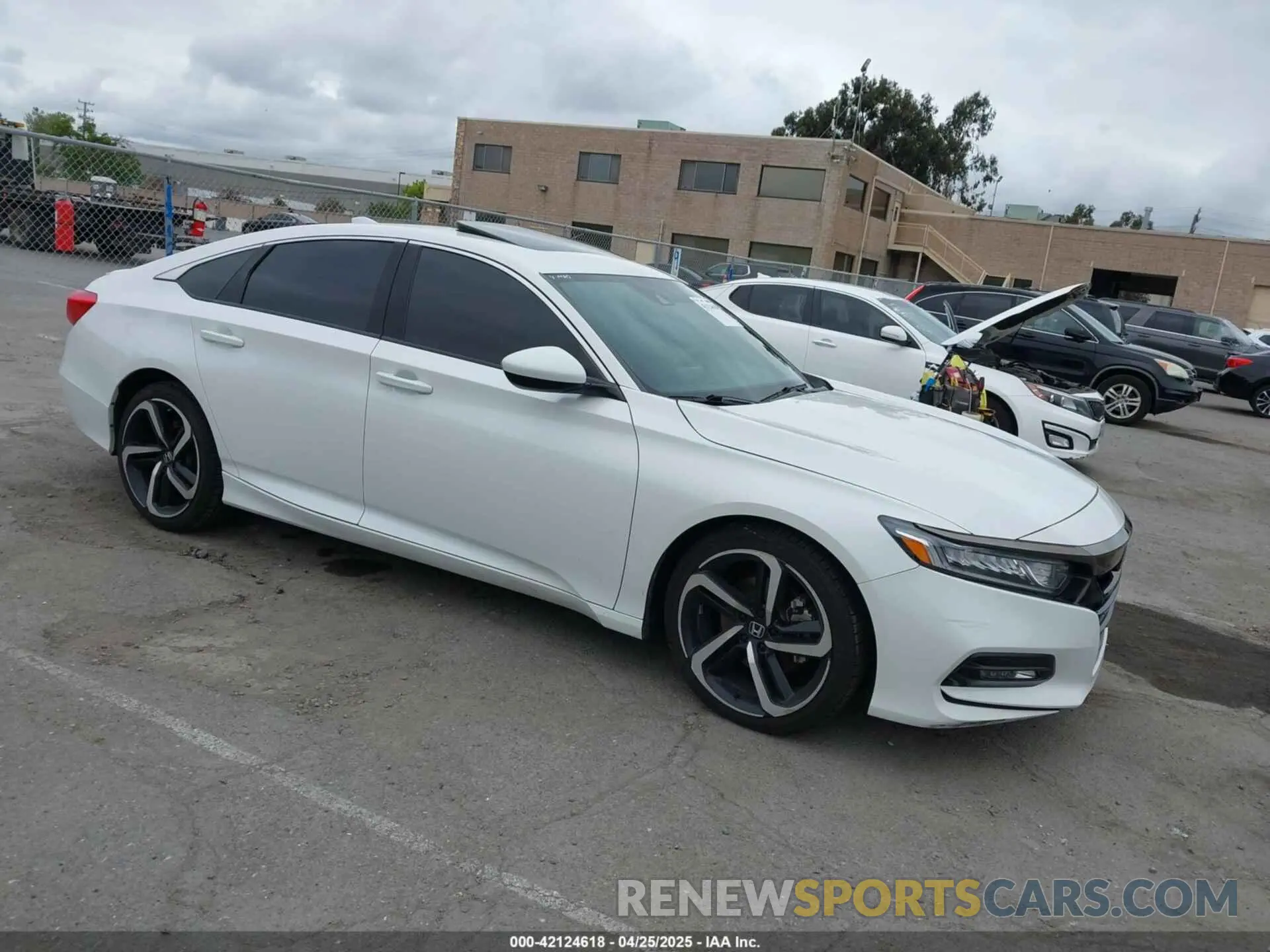 1 Photograph of a damaged car 1HGCV2F3XLA022129 HONDA ACCORD 2020