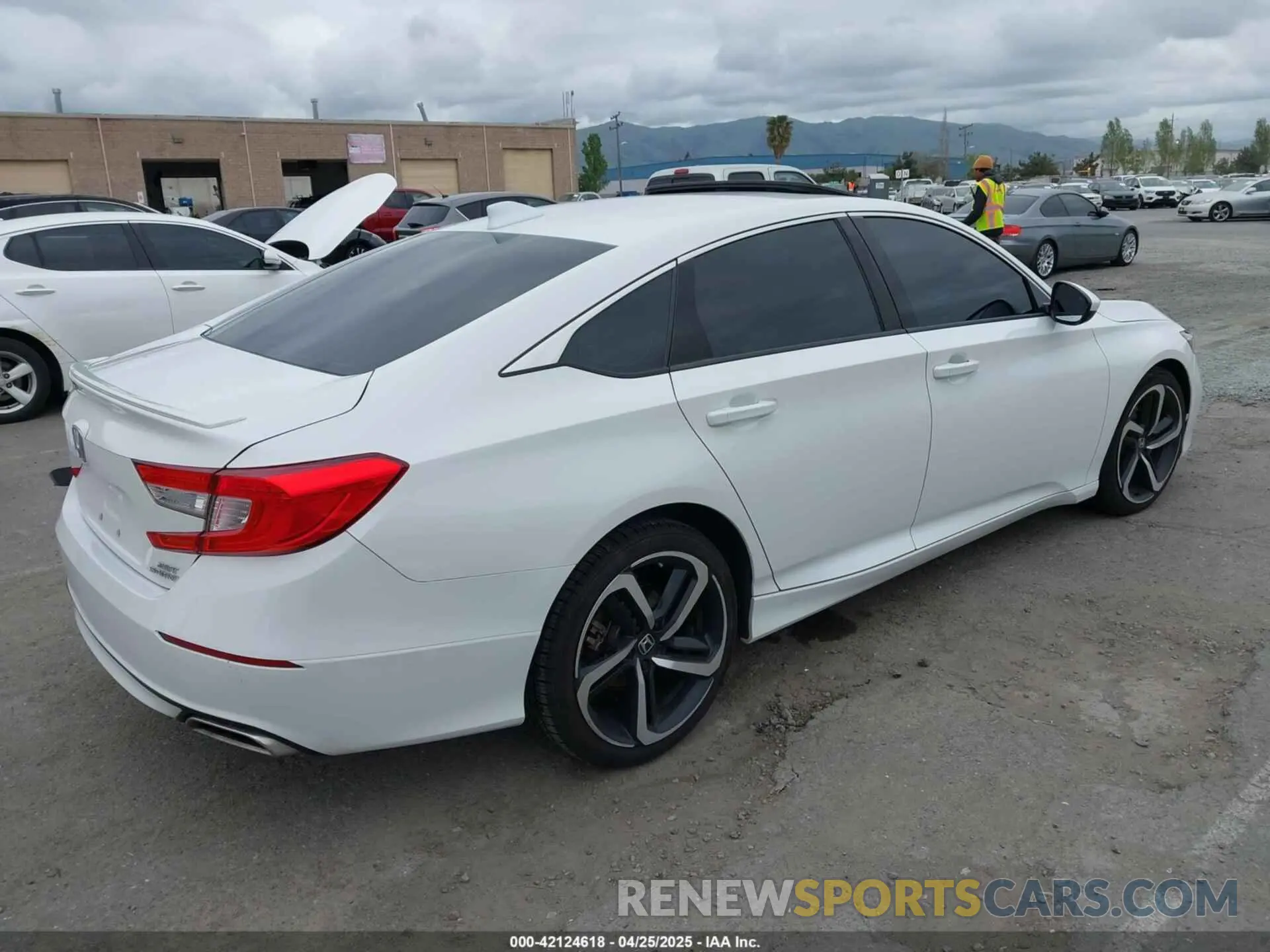 4 Photograph of a damaged car 1HGCV2F3XLA022129 HONDA ACCORD 2020