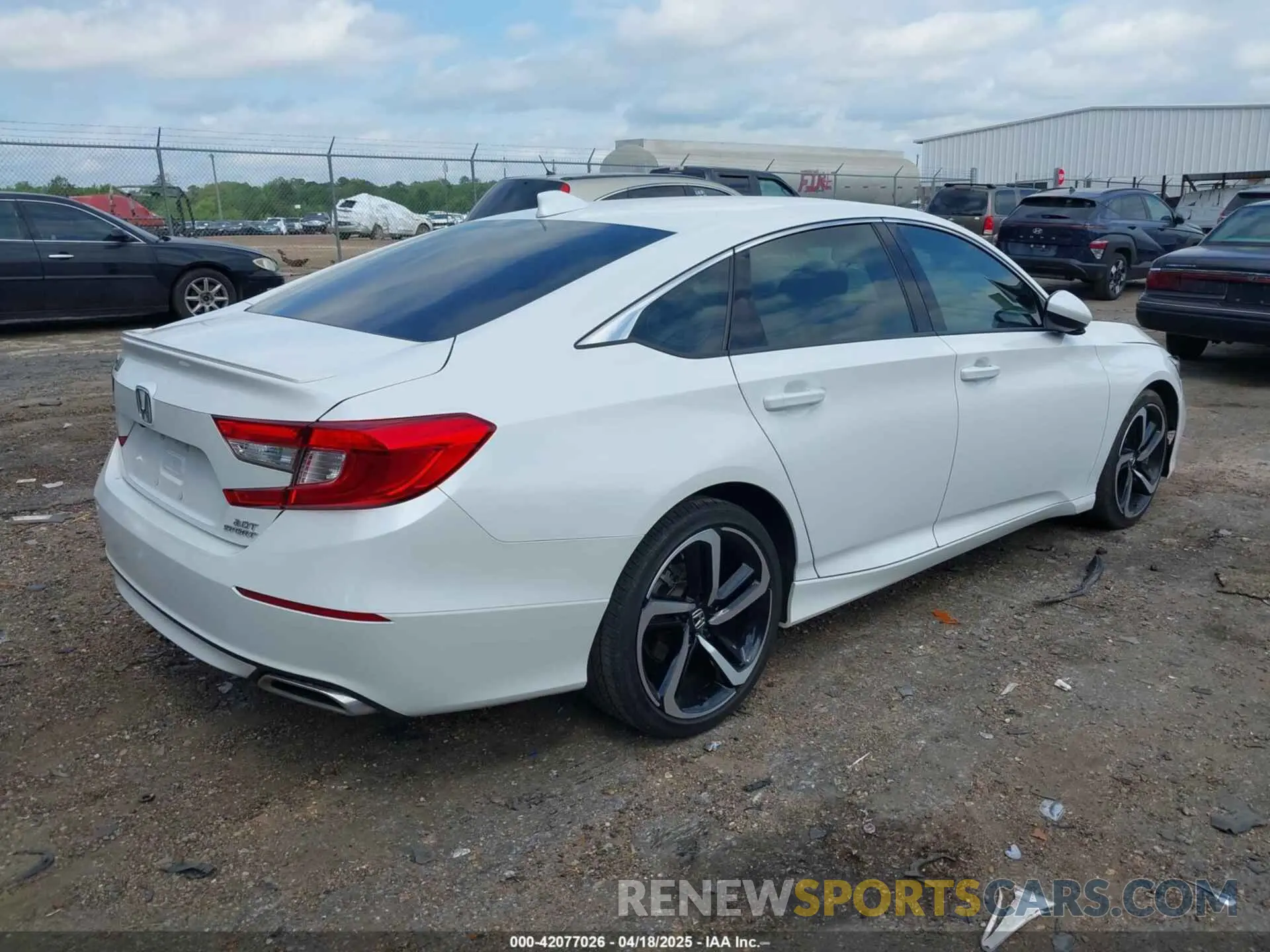 4 Photograph of a damaged car 1HGCV2F3XLA023409 HONDA ACCORD 2020