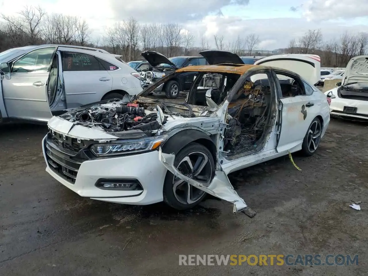 1 Photograph of a damaged car 1HGCV2F3XLA031087 HONDA ACCORD 2020