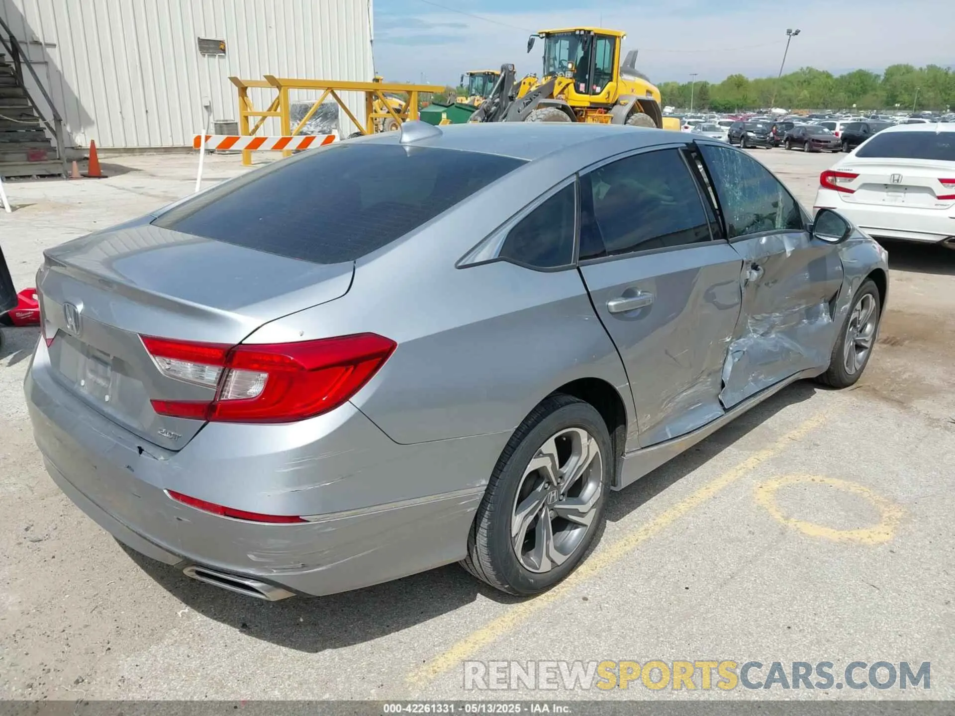 4 Photograph of a damaged car 1HGCV2F50LA004868 HONDA ACCORD 2020