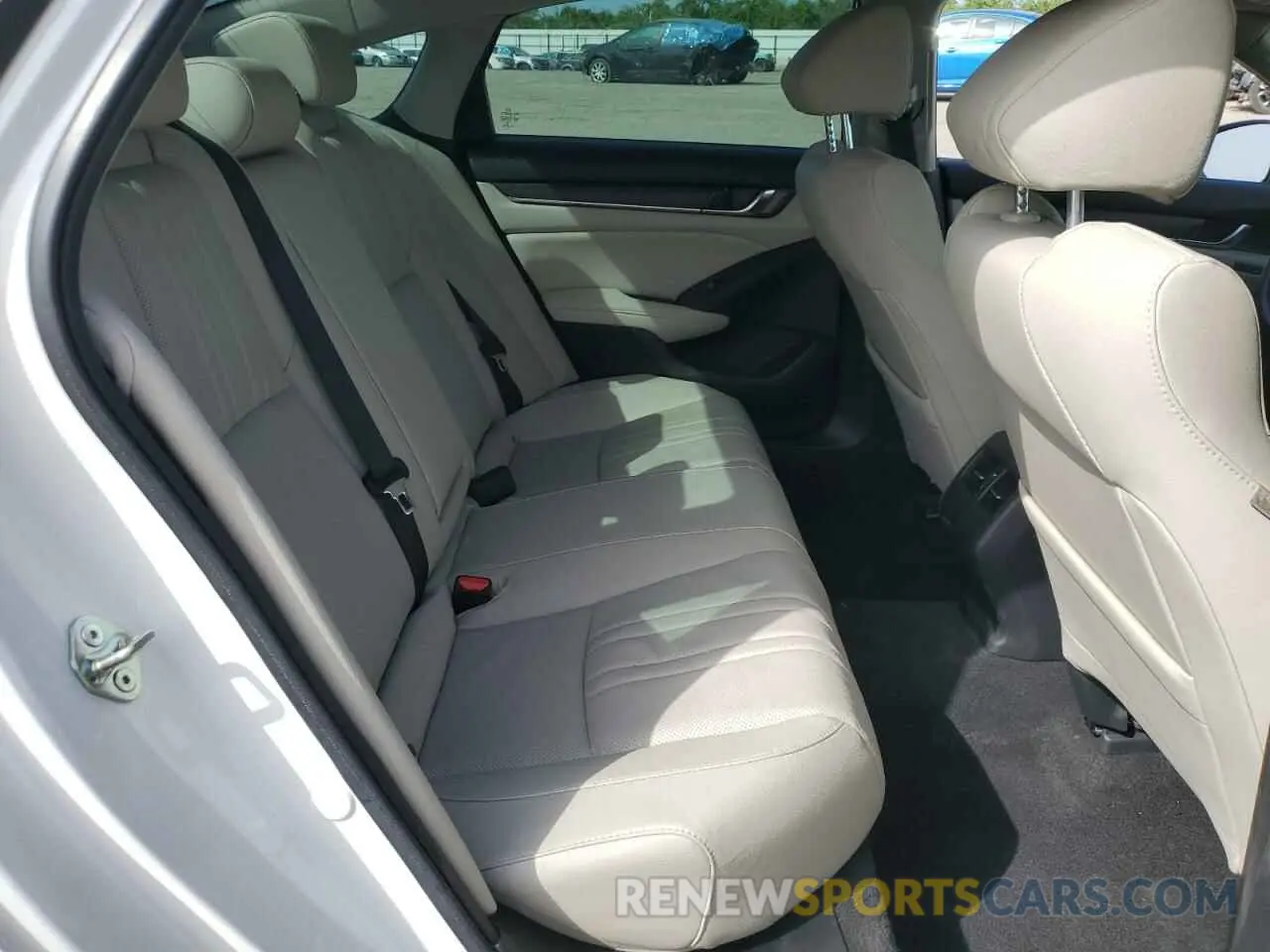 10 Photograph of a damaged car 1HGCV2F56LA006009 HONDA ACCORD 2020