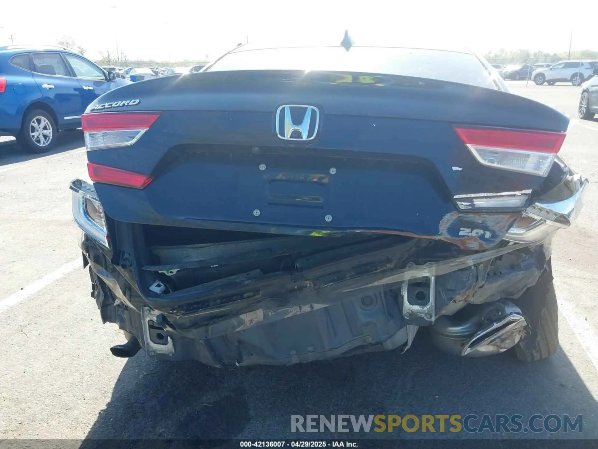 18 Photograph of a damaged car 1HGCV2F57LA004141 HONDA ACCORD 2020