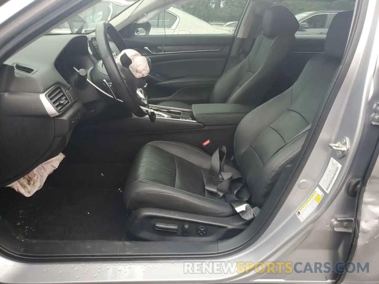 7 Photograph of a damaged car 1HGCV2F90LA031054 HONDA ACCORD 2020