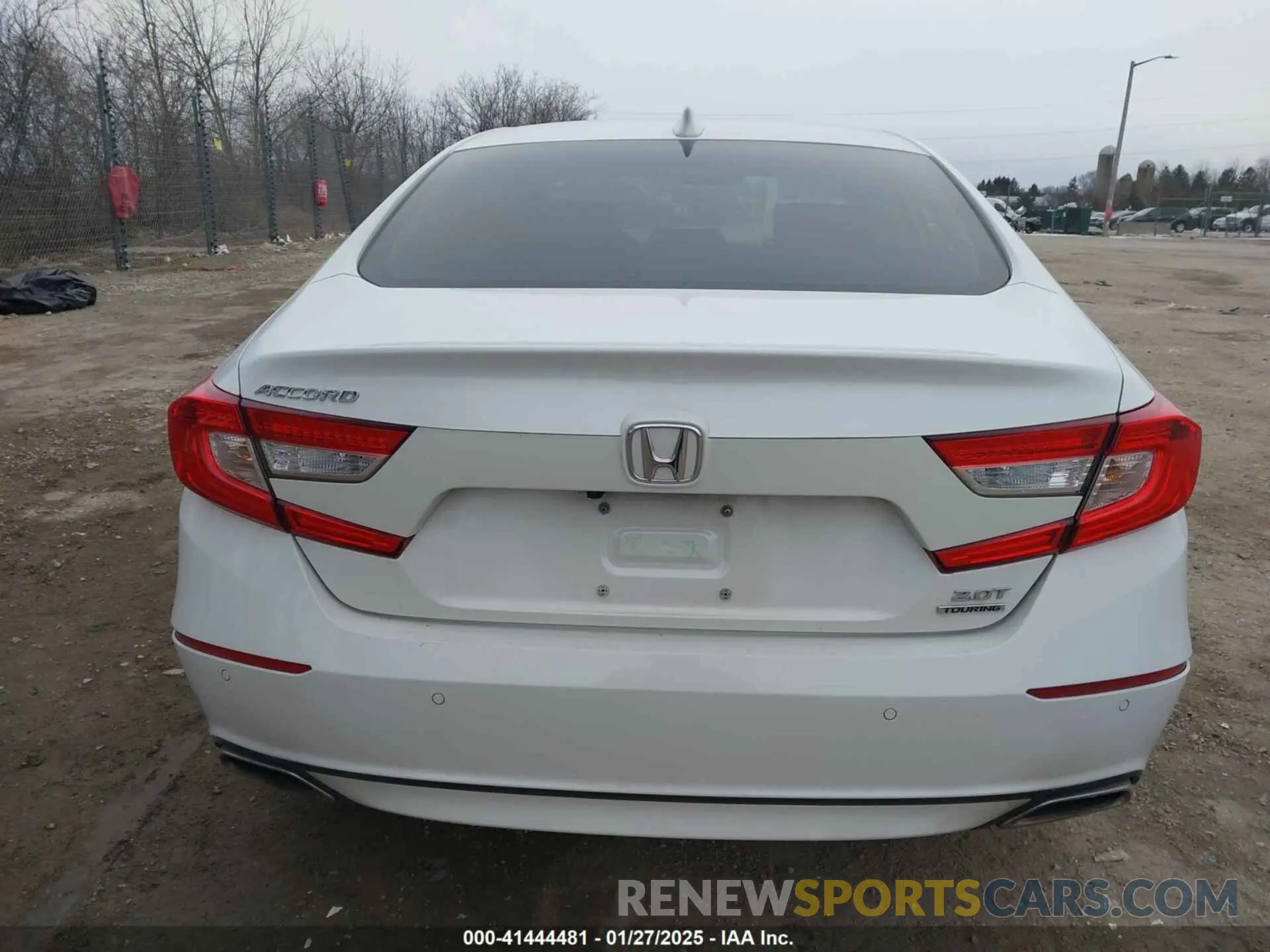 17 Photograph of a damaged car 1HGCV2F93LA004284 HONDA ACCORD 2020