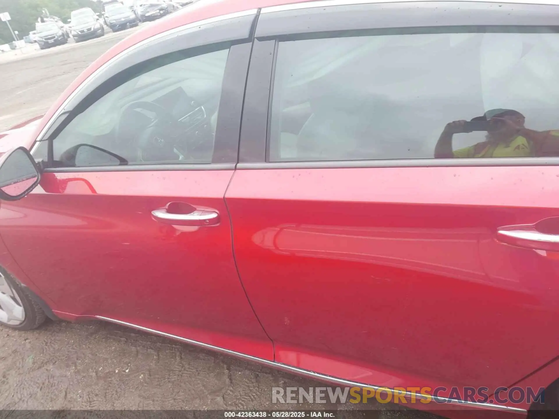 14 Photograph of a damaged car 1HGCV2F94LA021157 HONDA ACCORD 2020