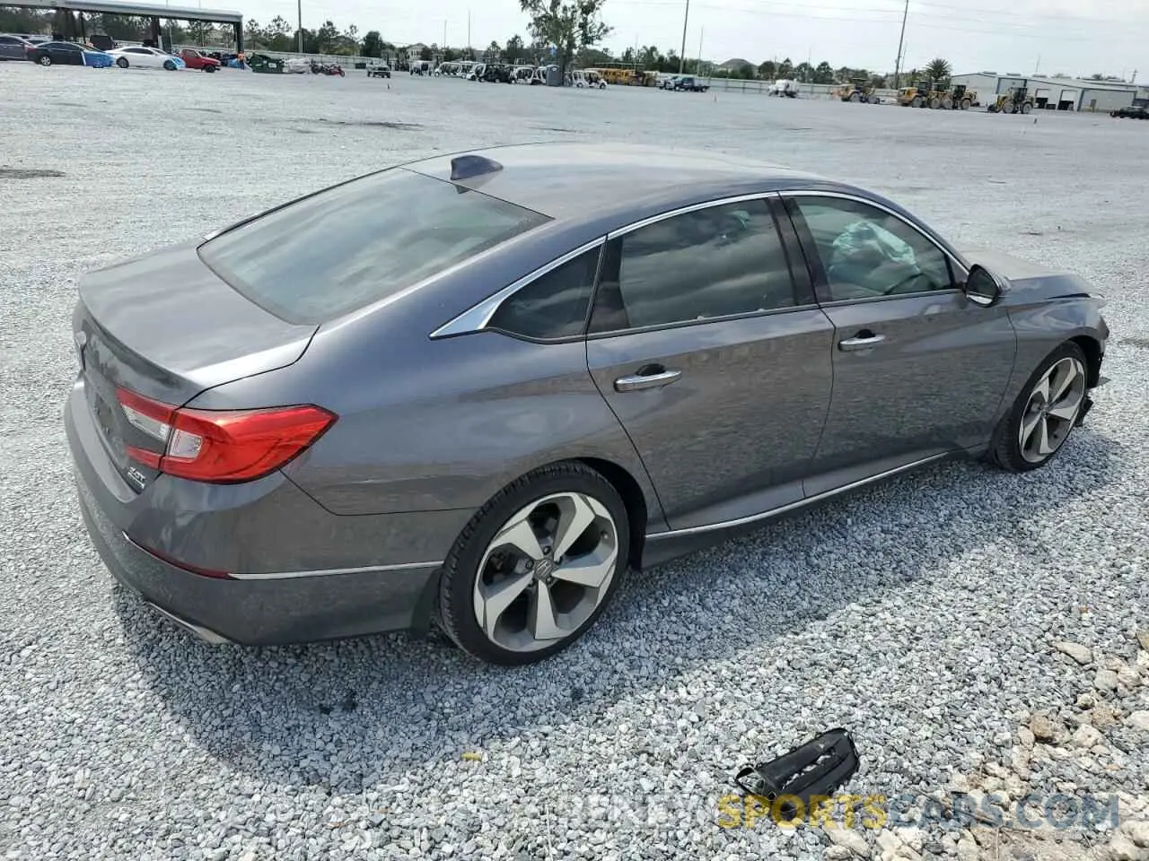 3 Photograph of a damaged car 1HGCV2F95LA005307 HONDA ACCORD 2020