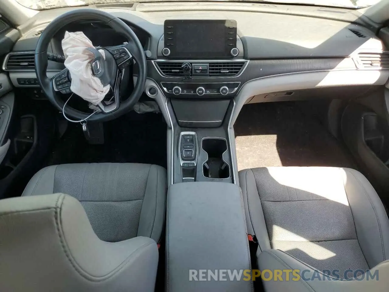 8 Photograph of a damaged car 1HGCV2F96LA008782 HONDA ACCORD 2020