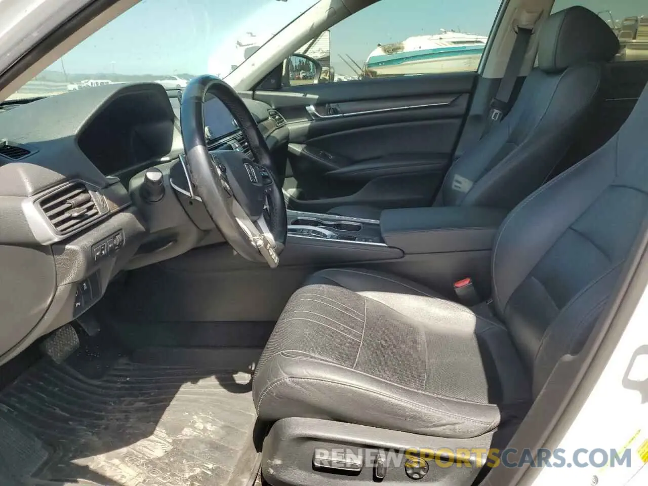 7 Photograph of a damaged car 1HGCV2F98LA005298 HONDA ACCORD 2020