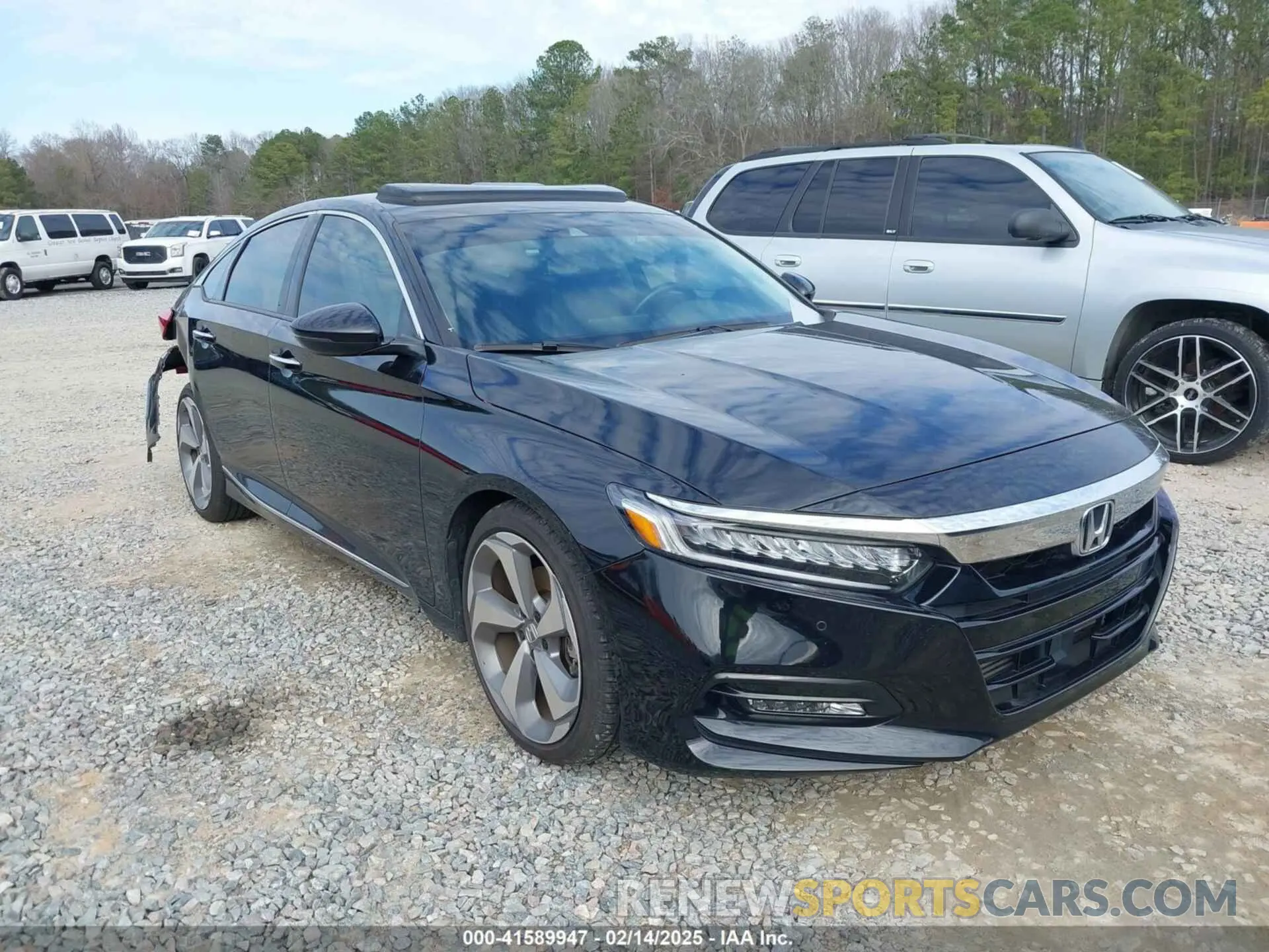 1 Photograph of a damaged car 1HGCV2F98LA014051 HONDA ACCORD 2020